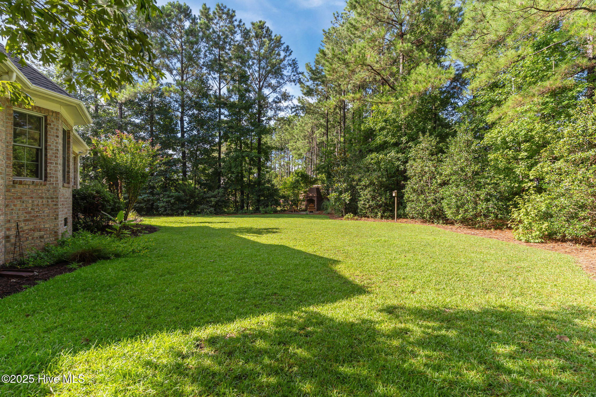 100524076 | Photo 46