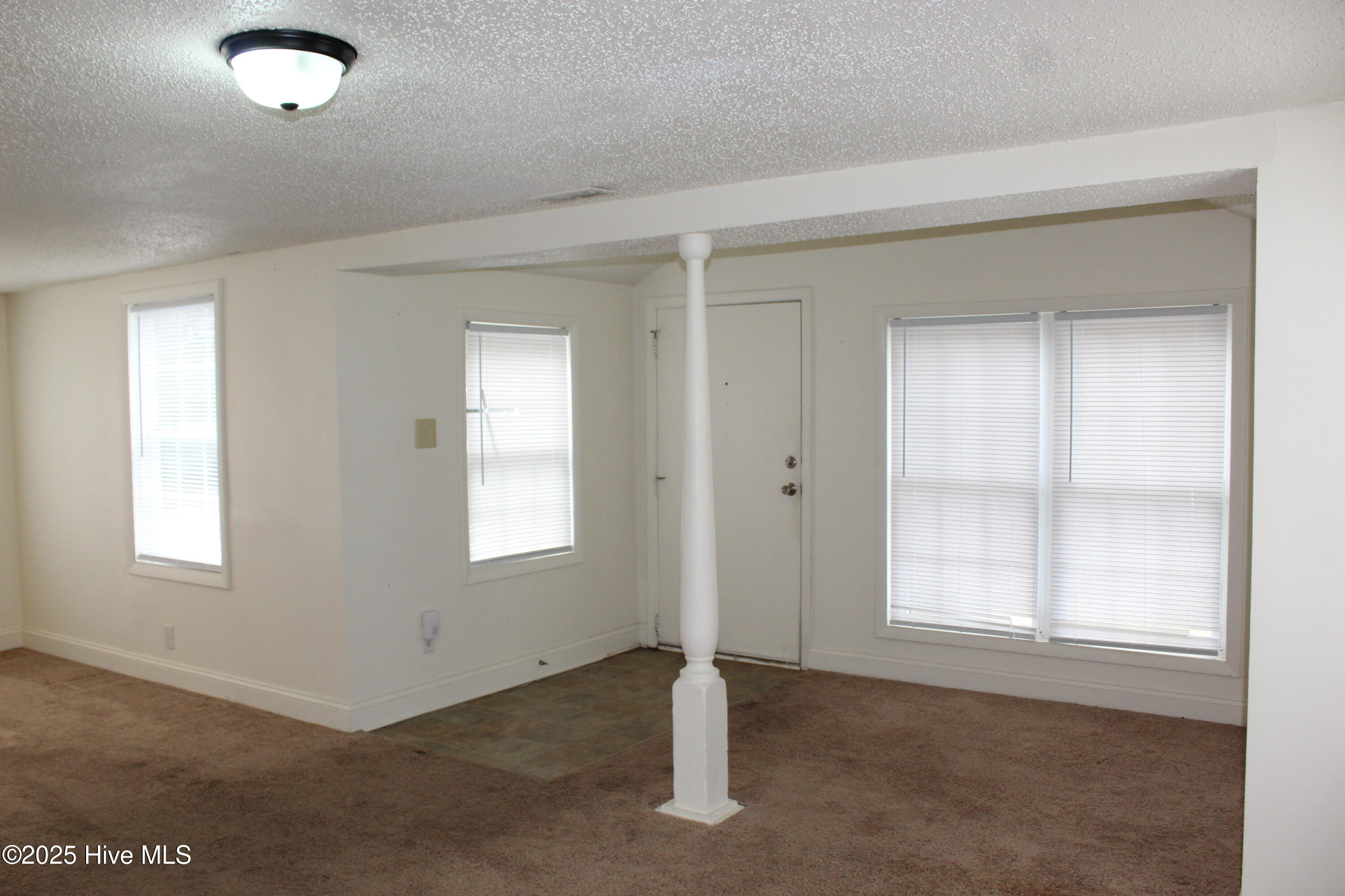 100546555 | Photo 18