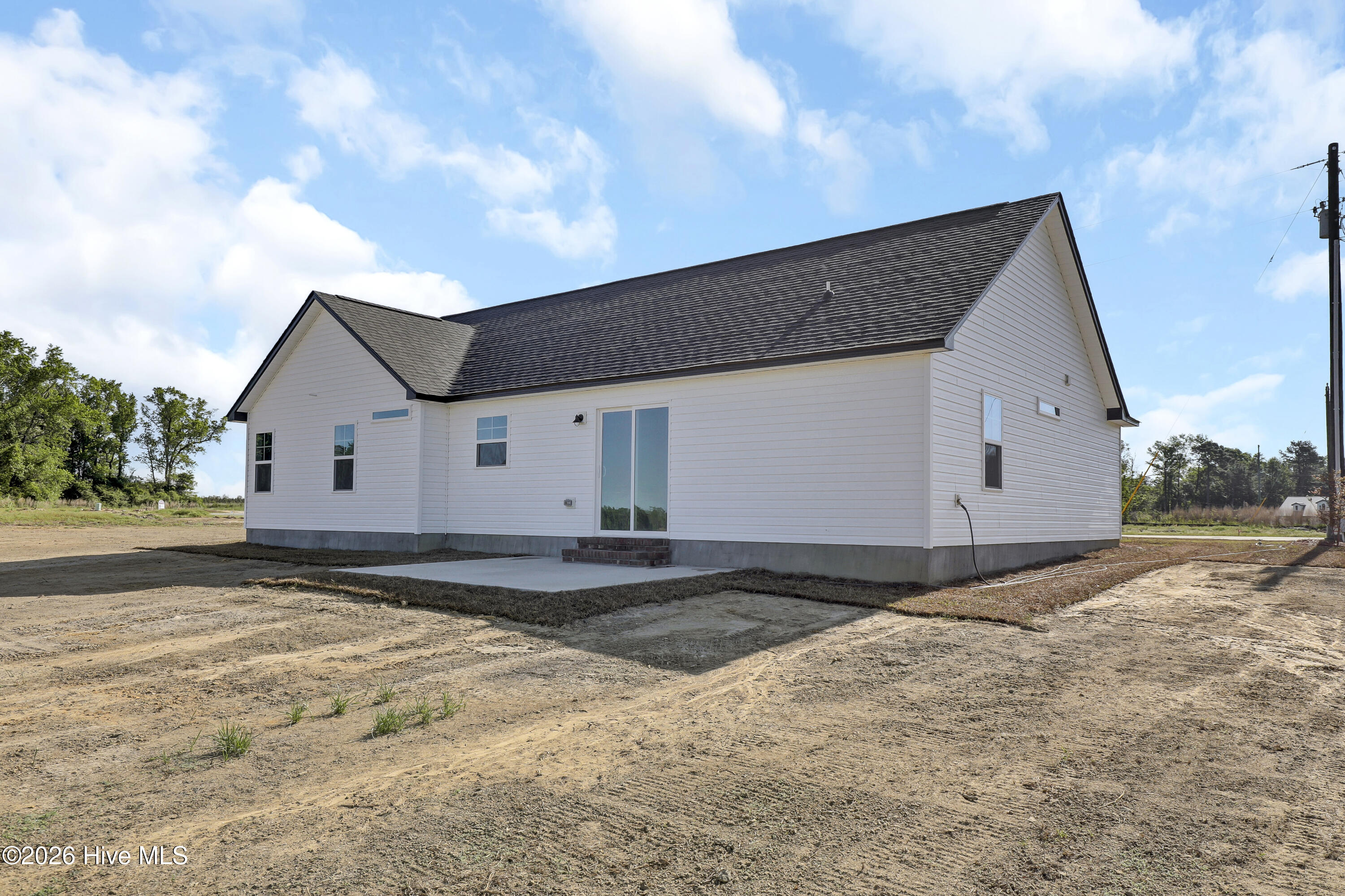 100542873 | Photo 30