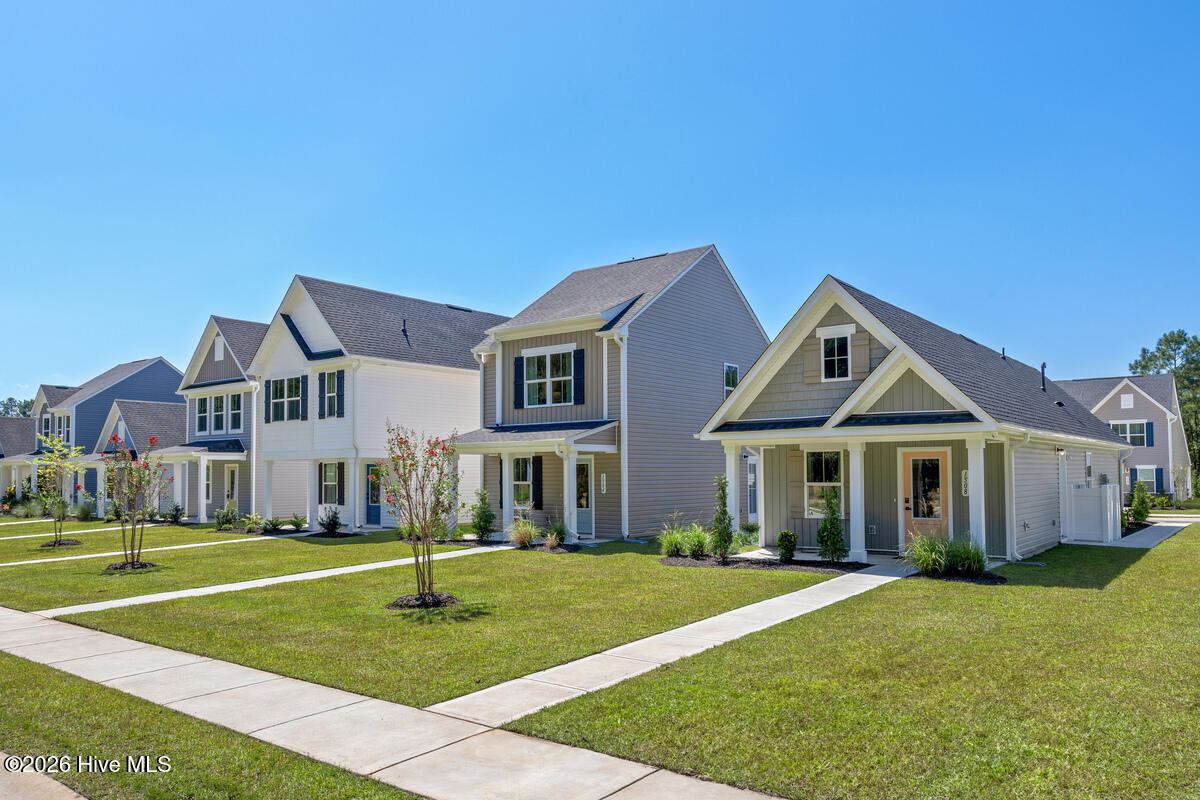 100548889 | Photo 17