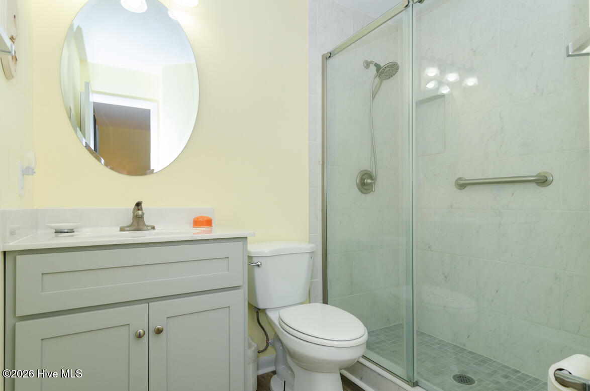 100557197 | Photo 19