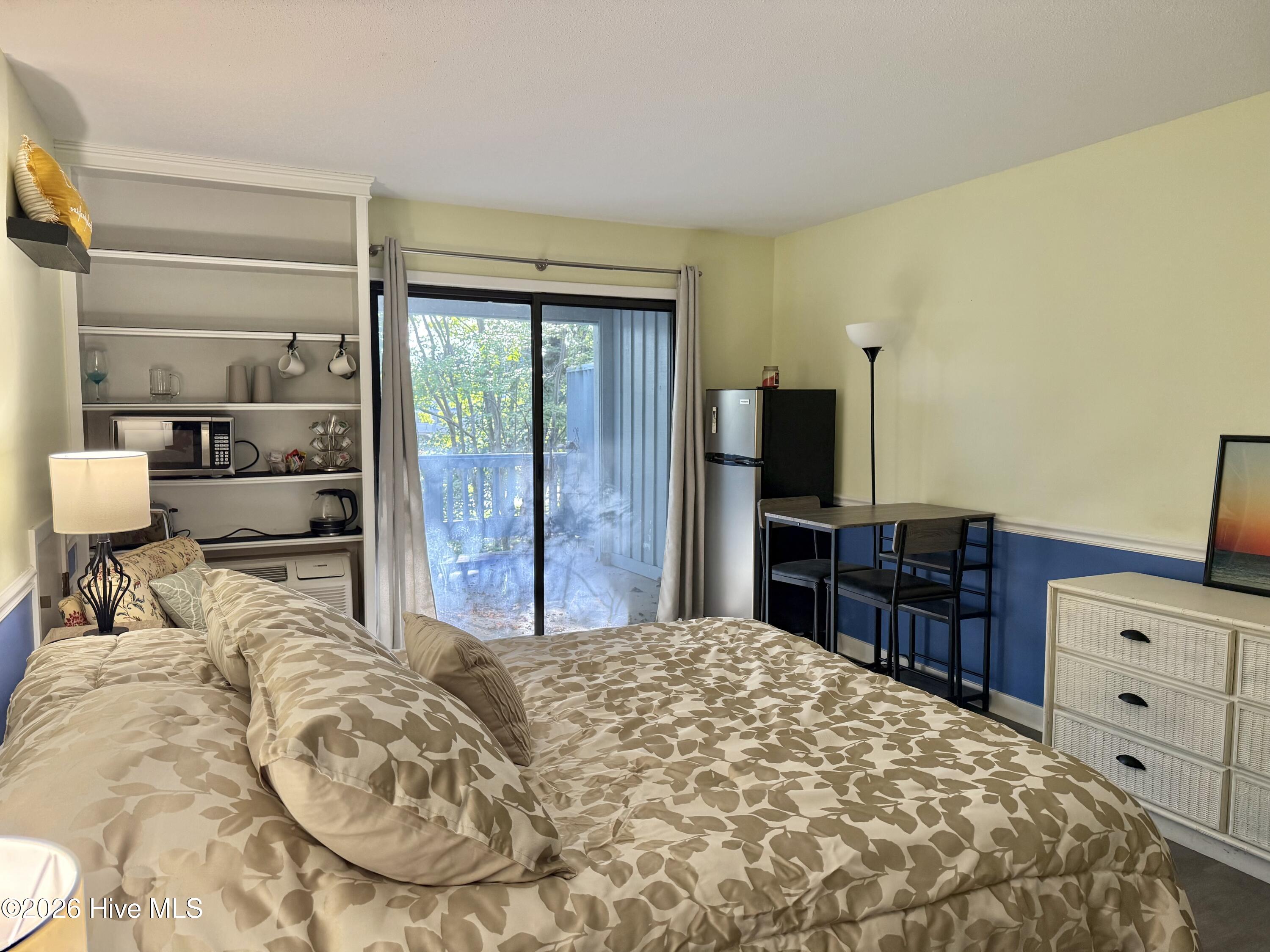 1409 Harbourside, New Bern, North Carolina, 1 Bedroom Bedrooms, 1 Room Rooms,1 BathroomBathrooms,Condominium,For sale,Harbourside,100606934
