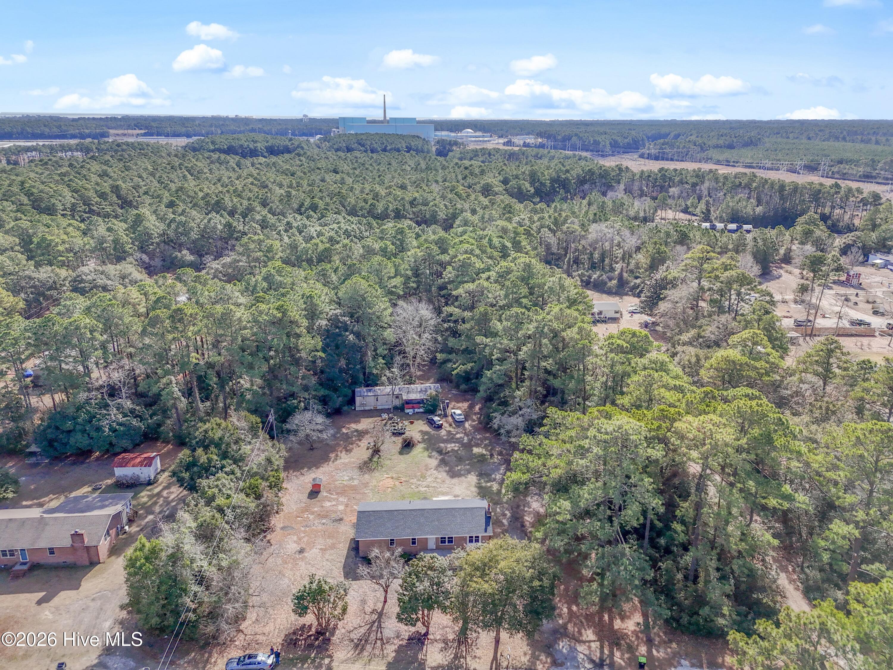 100550863 | Photo 42