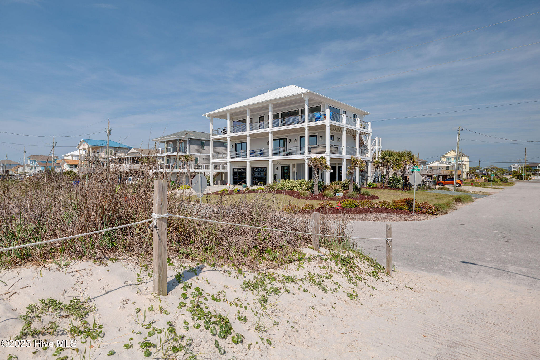 1423 N Shore Drive, Surf City, NC, 28445