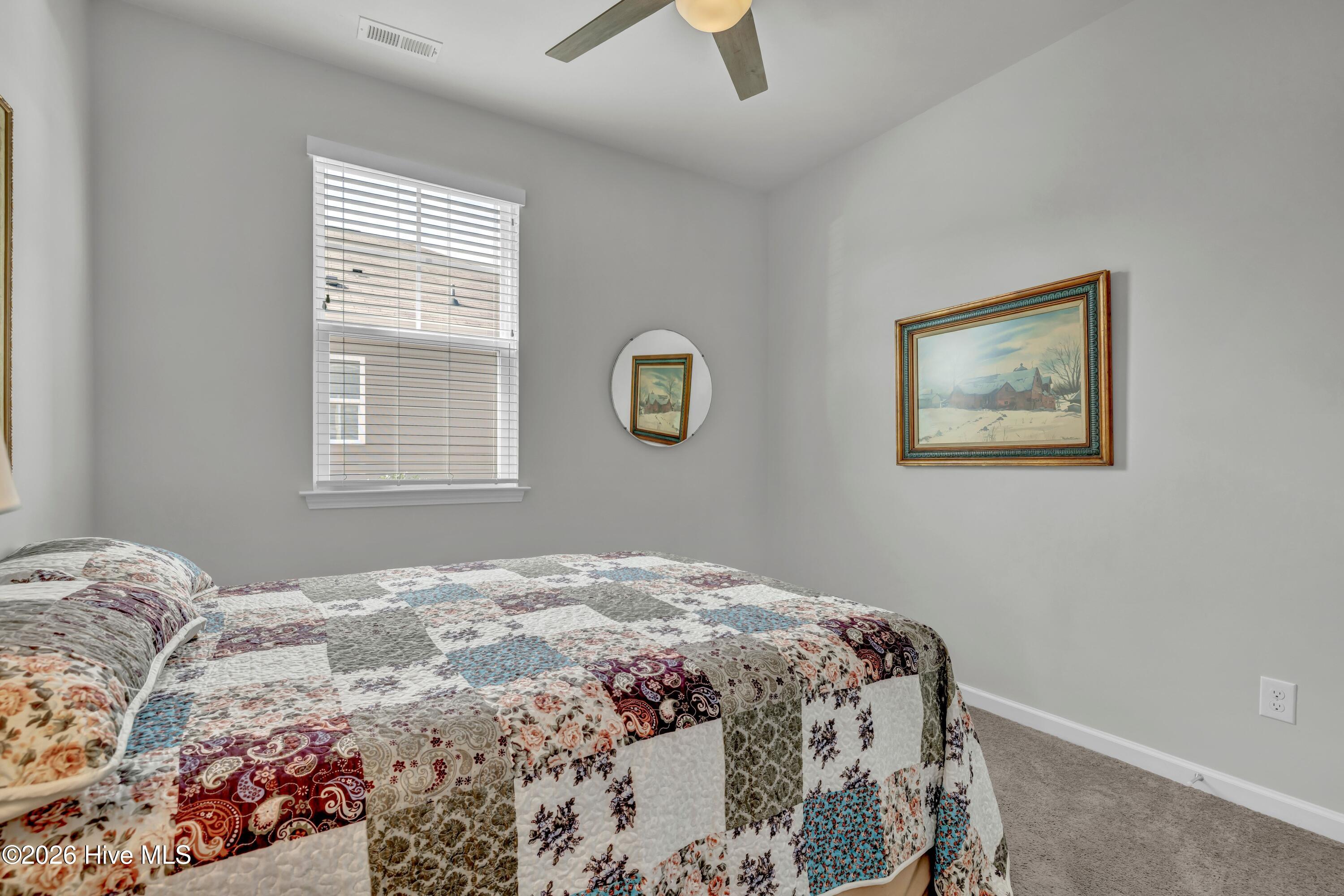 100558362 | Photo 22