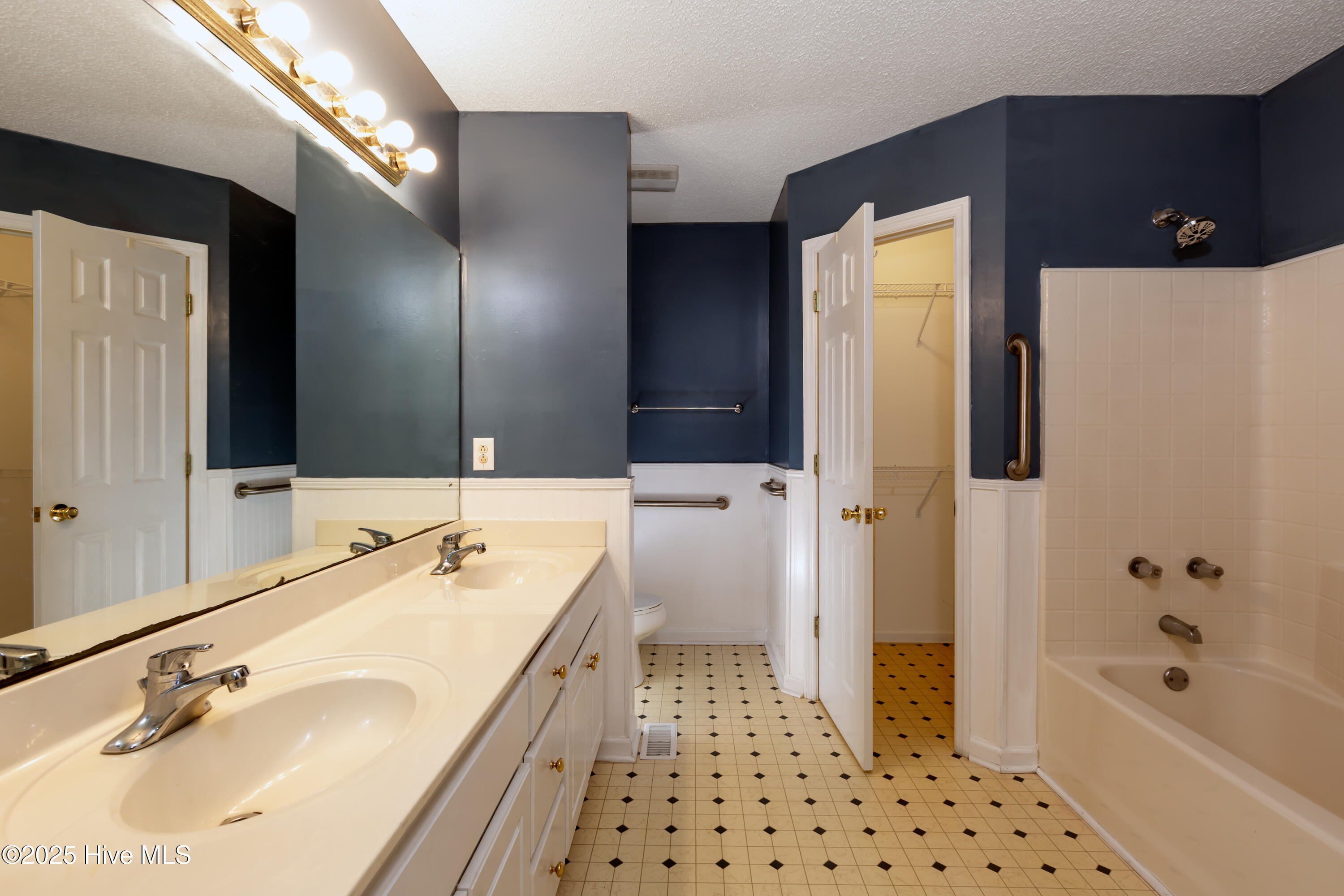 571 Deer Run Road,New Bern