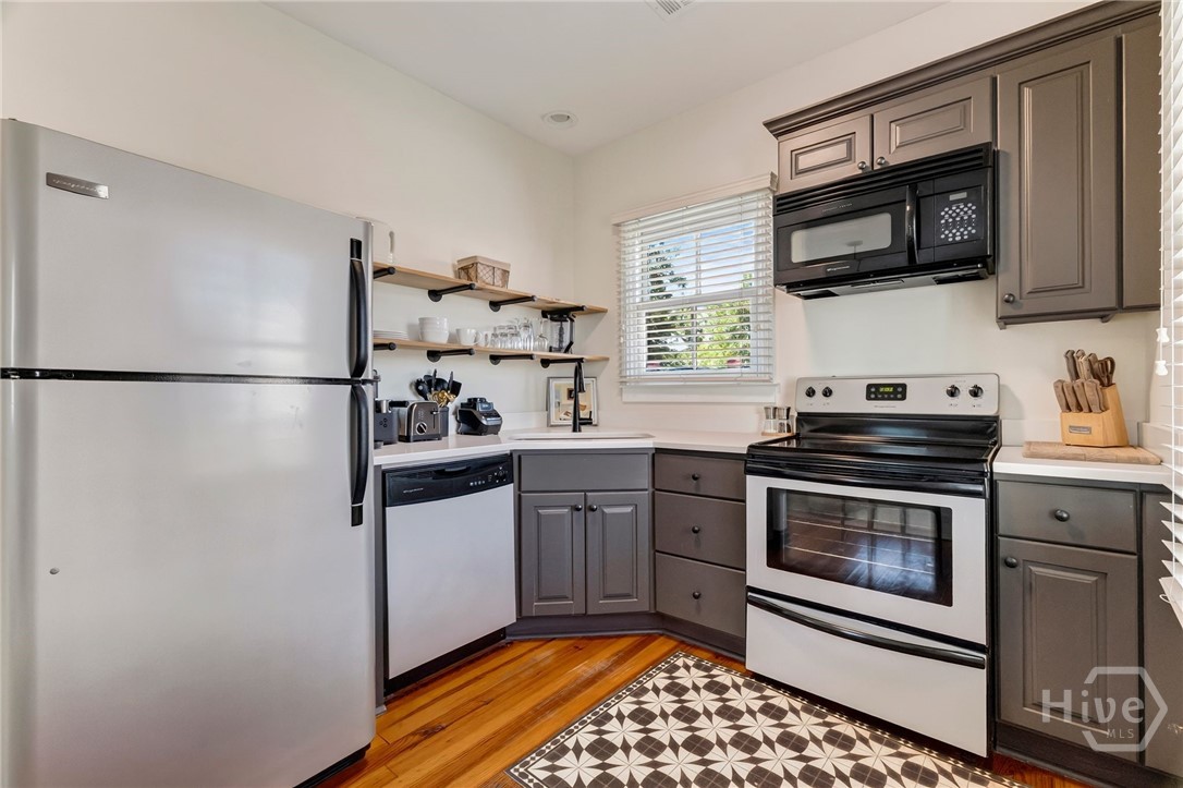 Madison – Carriage House 1BR