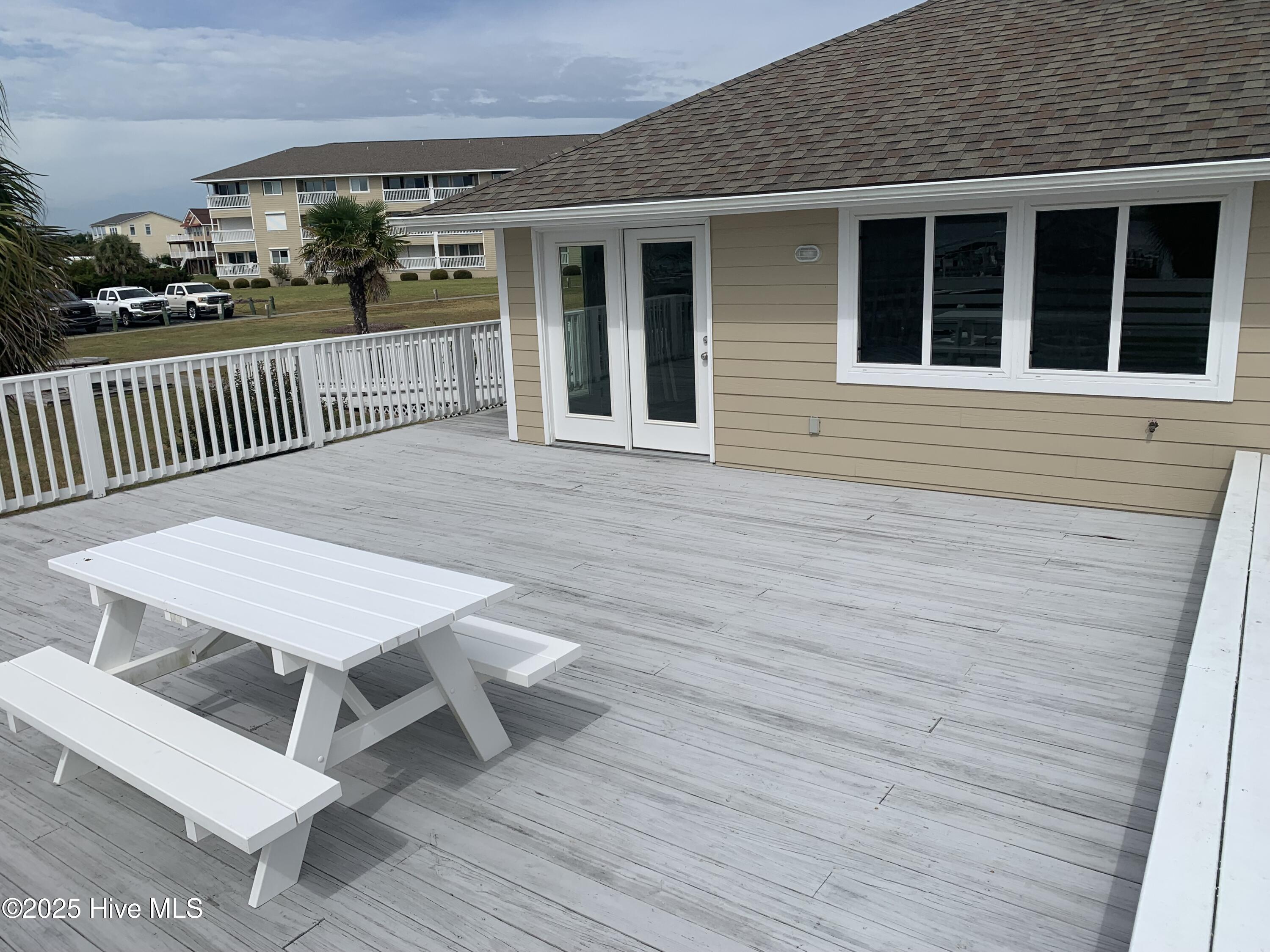 650 Cedar Point Boulevard UNIT C 31, Cedar Point, NC, 28584