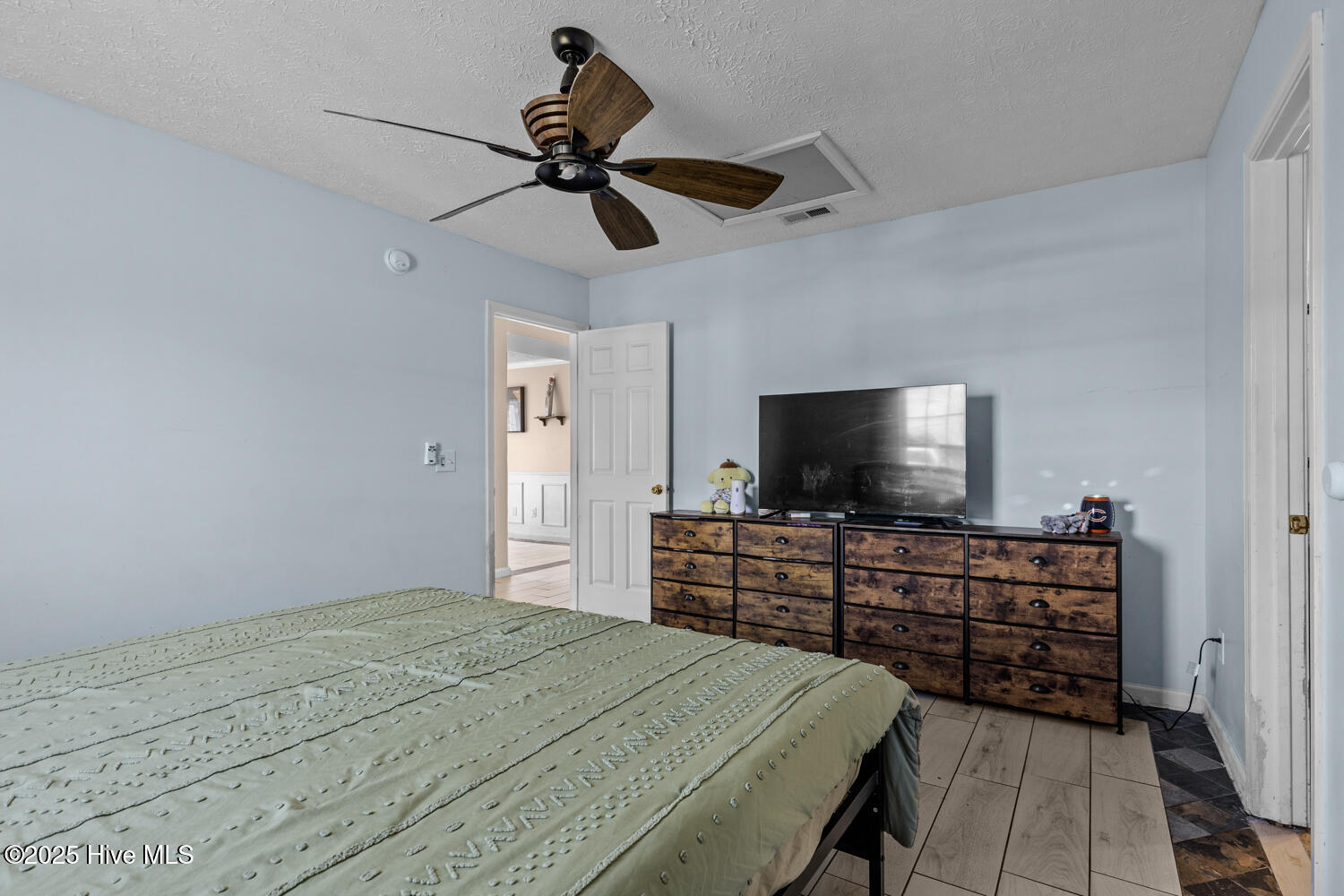 100534635 | Photo 19