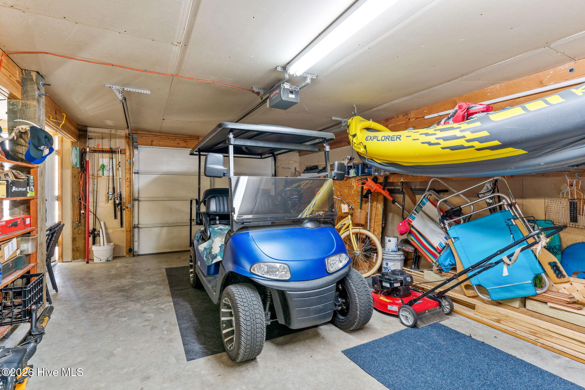 100567524 | Photo 36