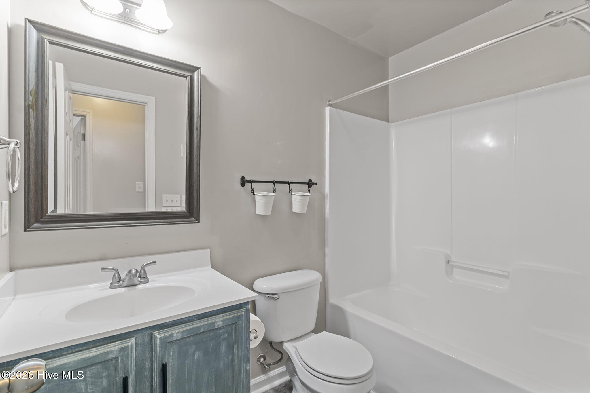 100561505 | Photo 20