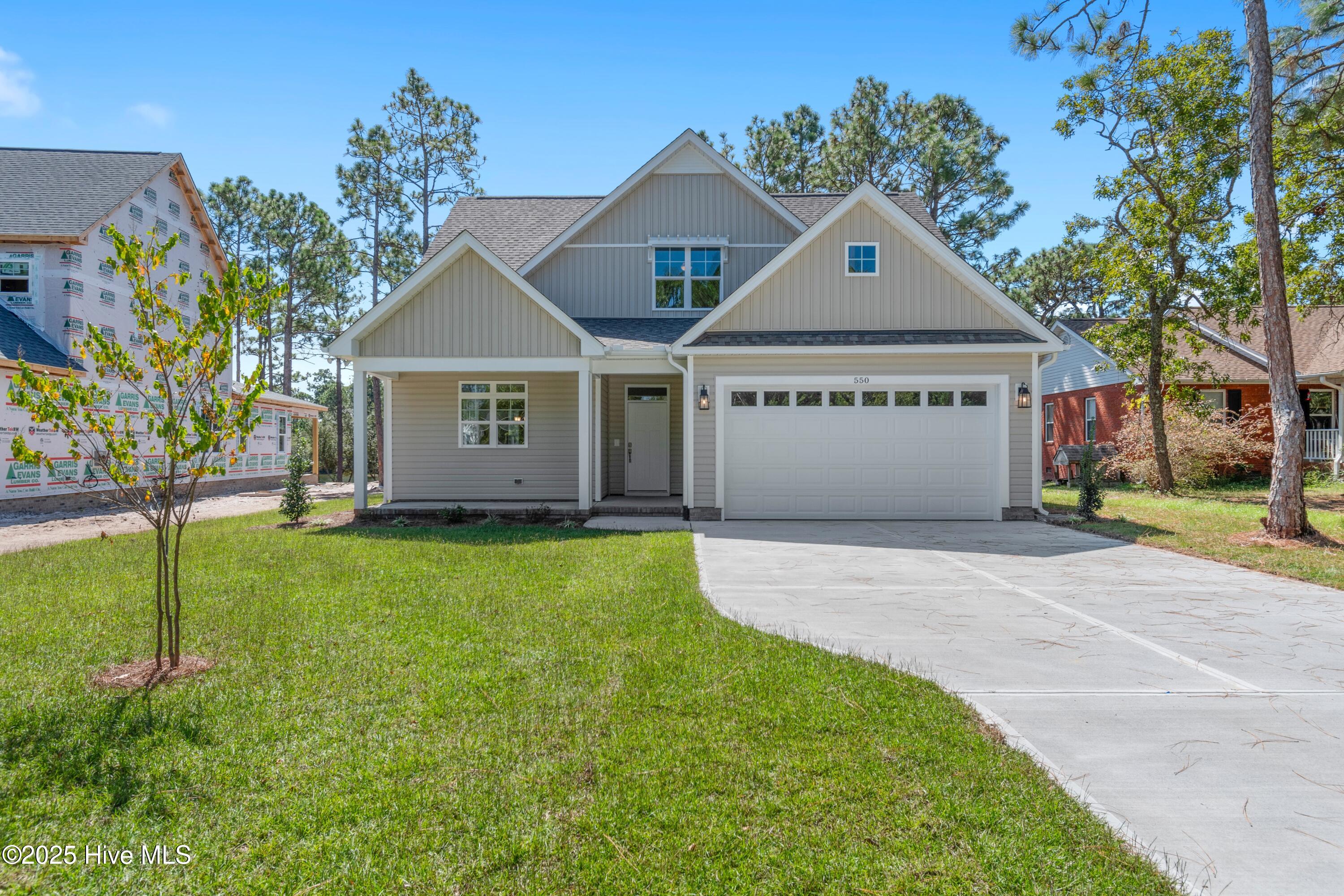 100513249 | Photo 57