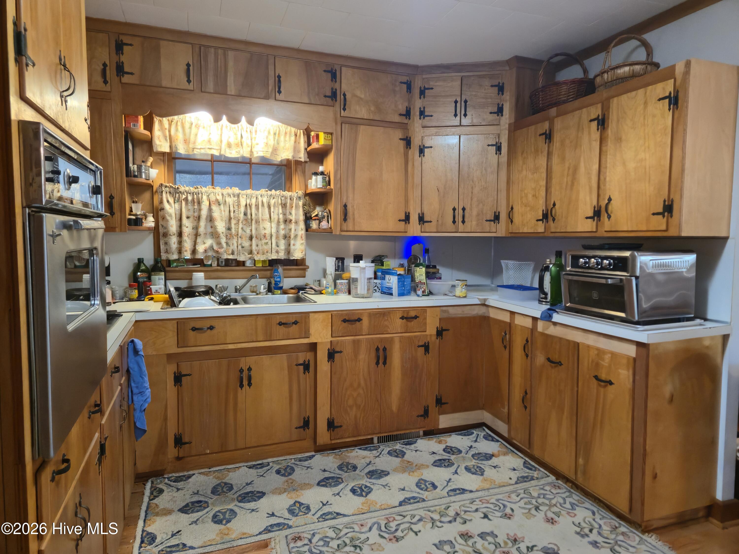 1221 Crescent Drive, Elizabeth City, NC, 27909