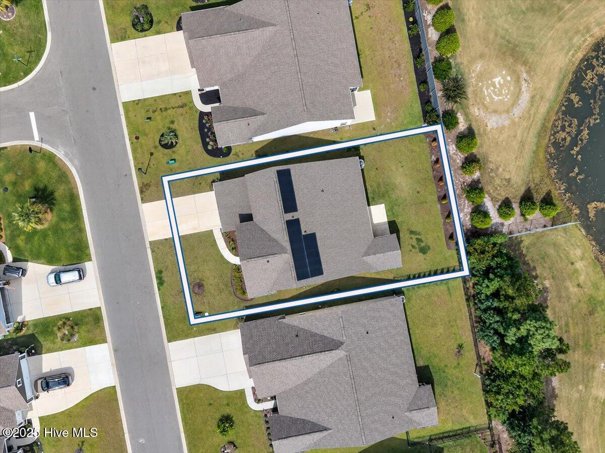 100532421 | Photo 50