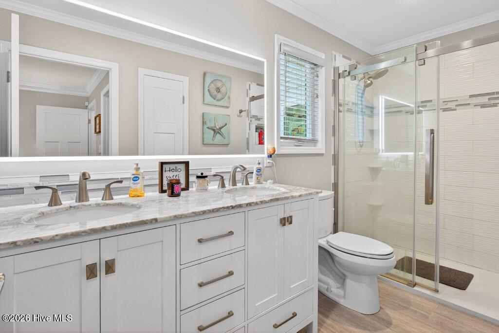 312 Channel Run Drive, New Bern, NC, 28562