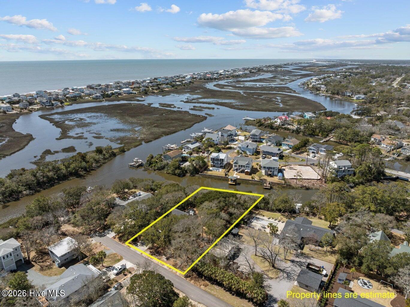 100558934 | Photo 14