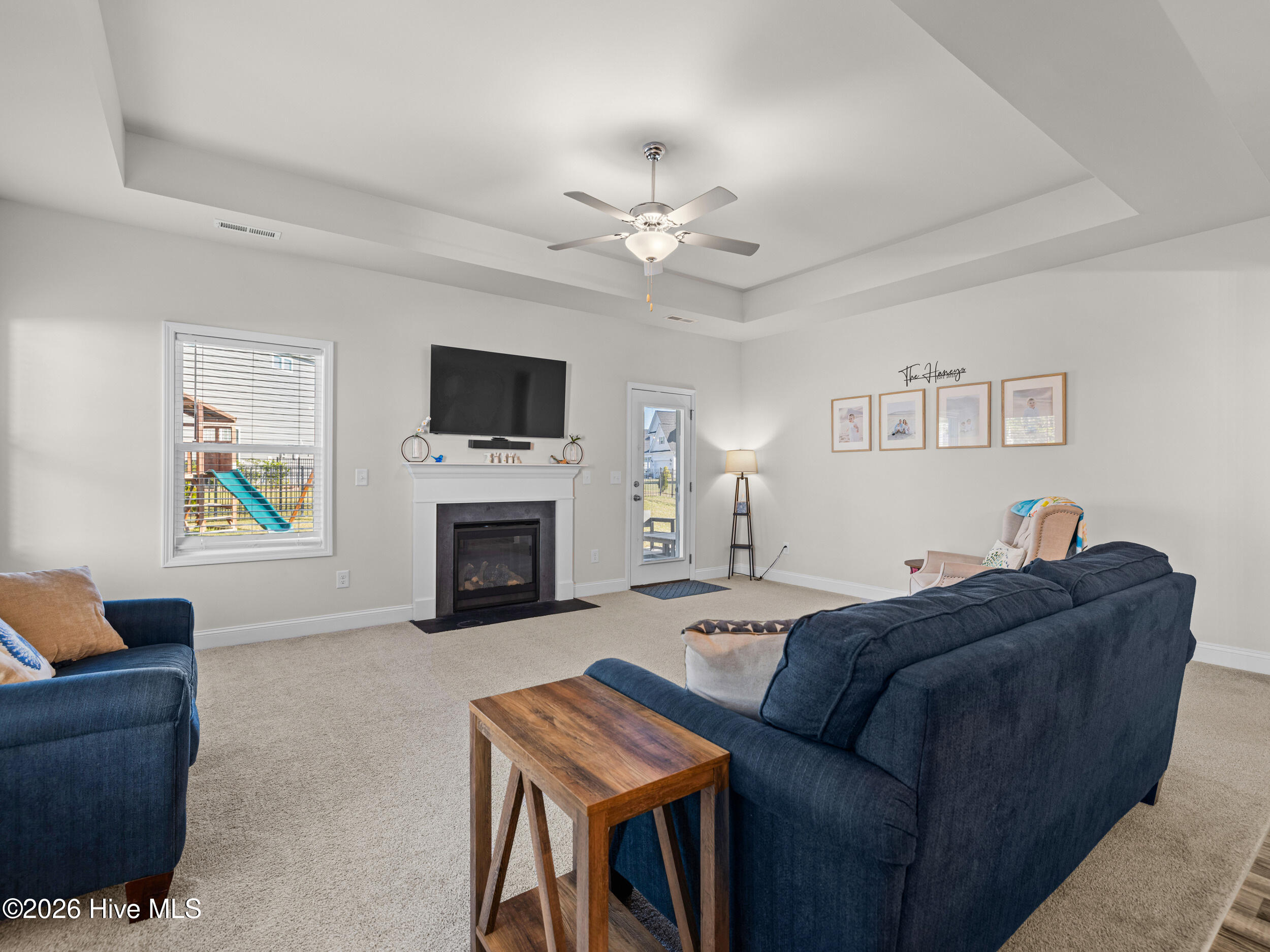 100565919 | Photo 29