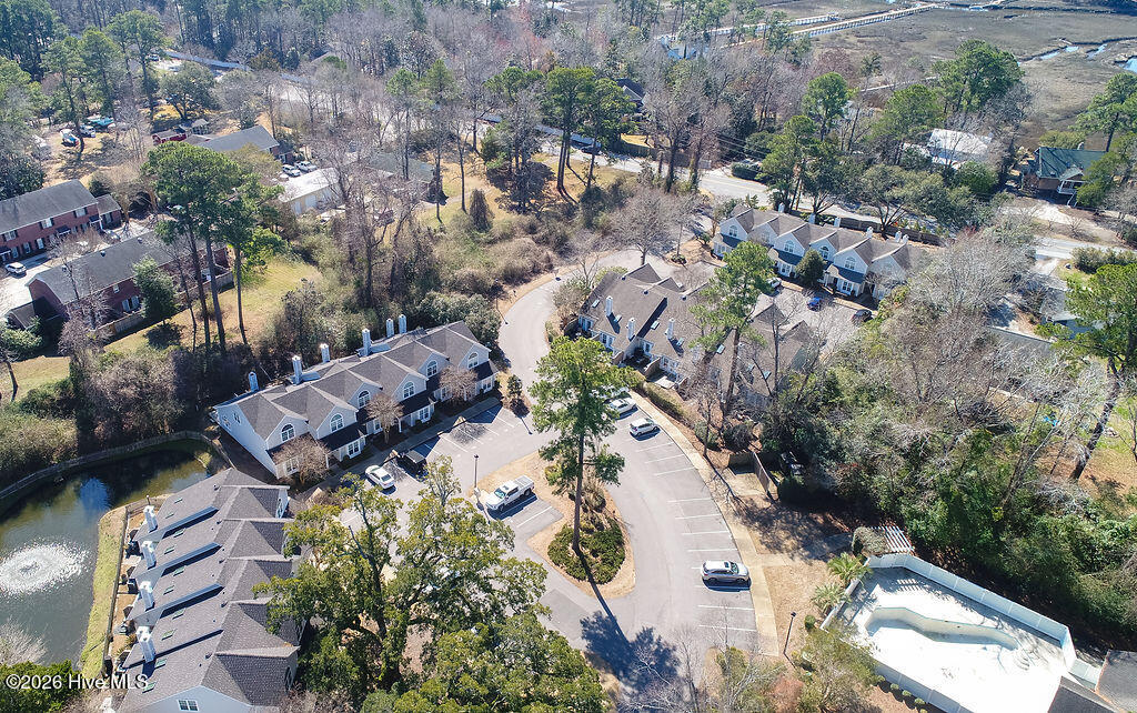 100557478 | Photo 42