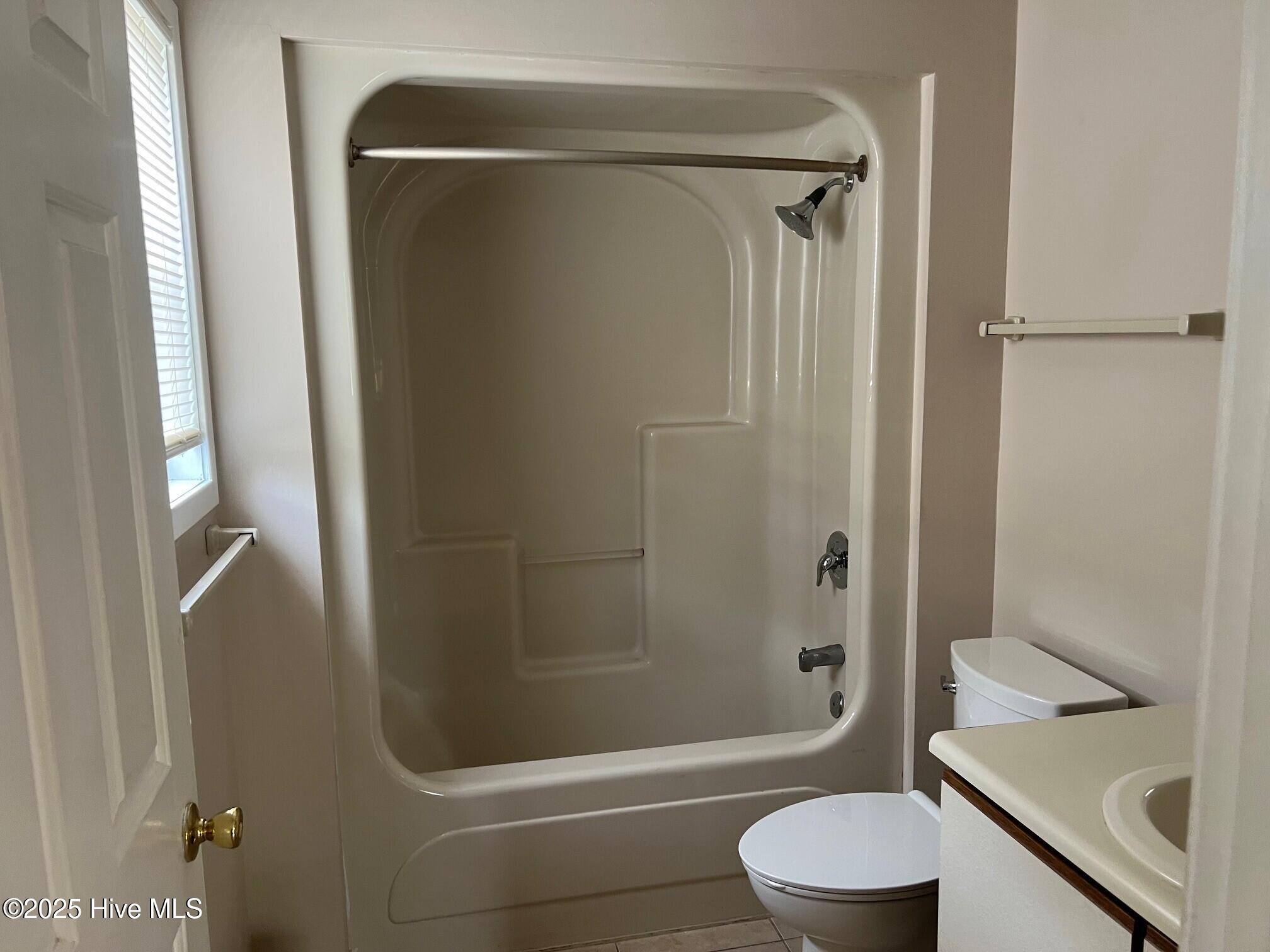 100539384 | Photo 13