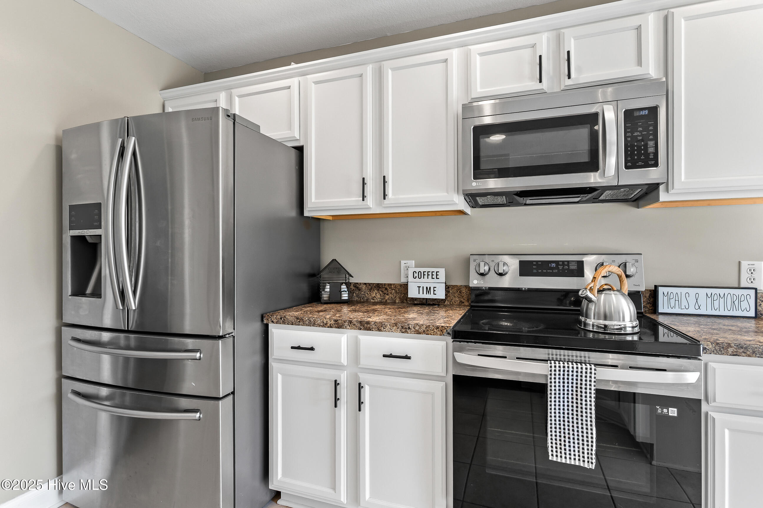 141 Weste Avenue, Jacksonville, NC 28540 – photo 18: Kitchen