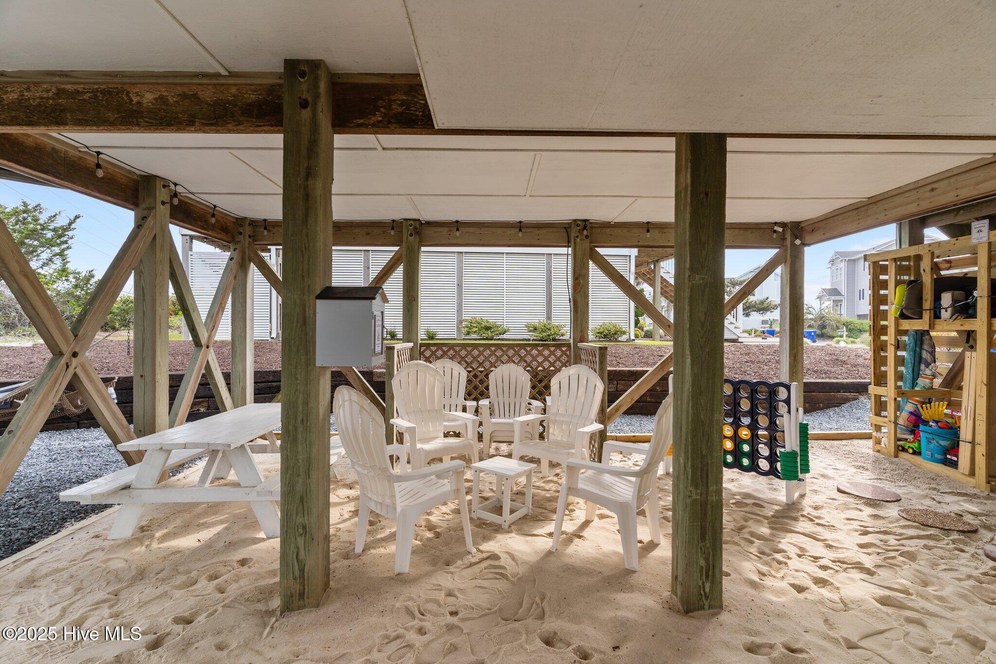 100529383 | Photo 41