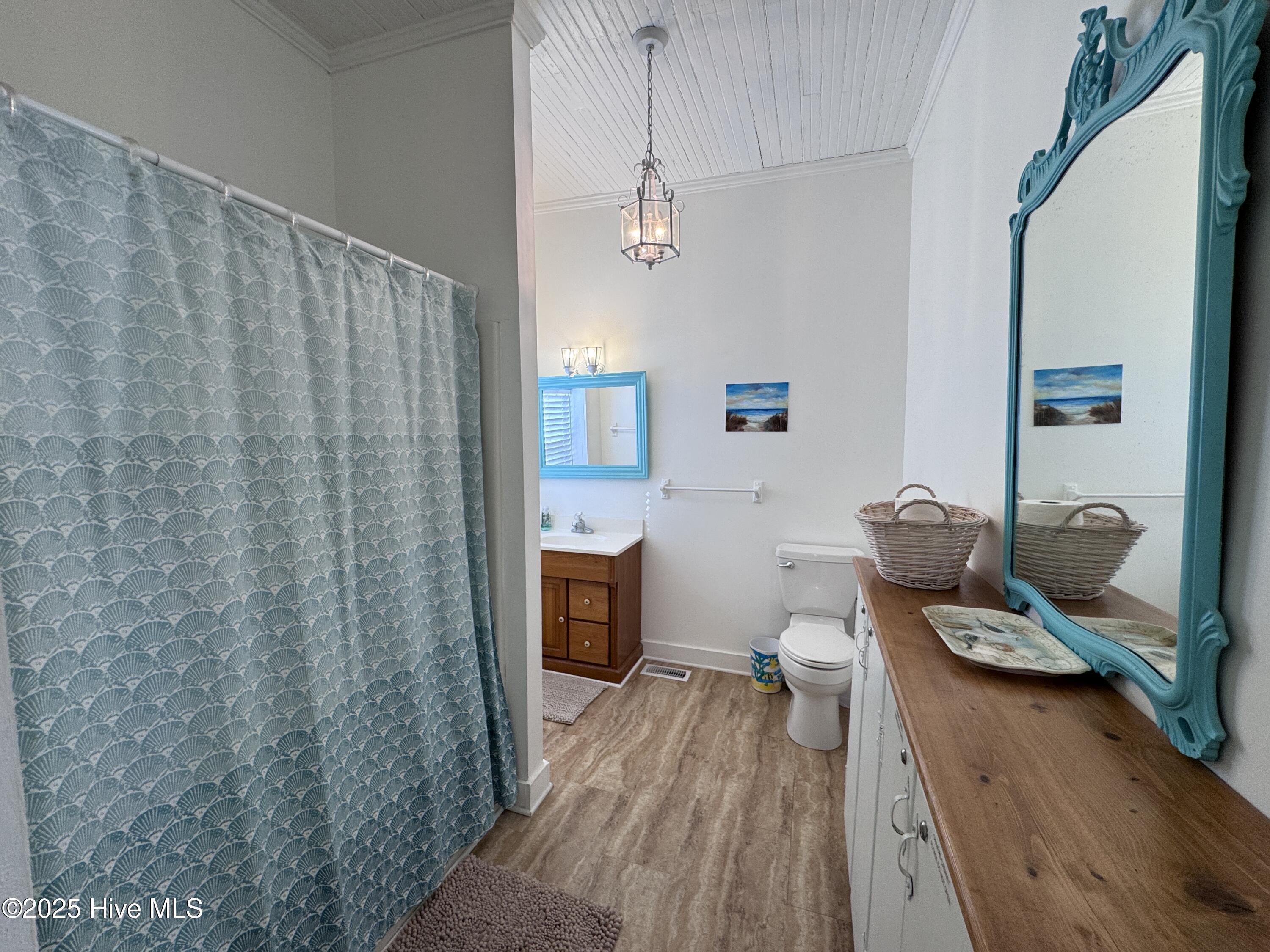 100555543 | Photo 10