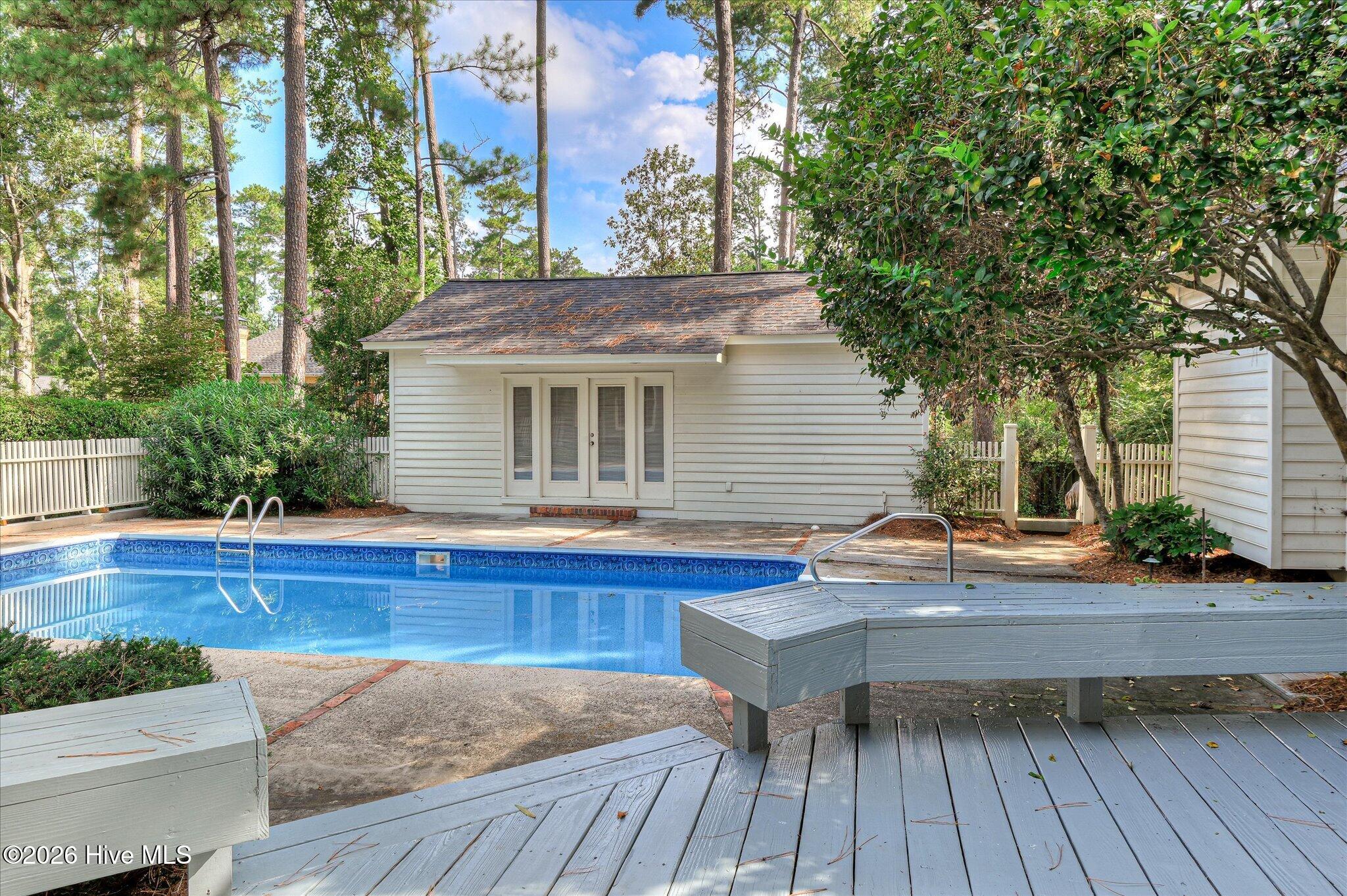 Photo 3 of Single family home for sale at 9 Tall Pine Cir, Augusta, GA 30909 | MLS# 100609469 | Listing updated on 2026-10-09