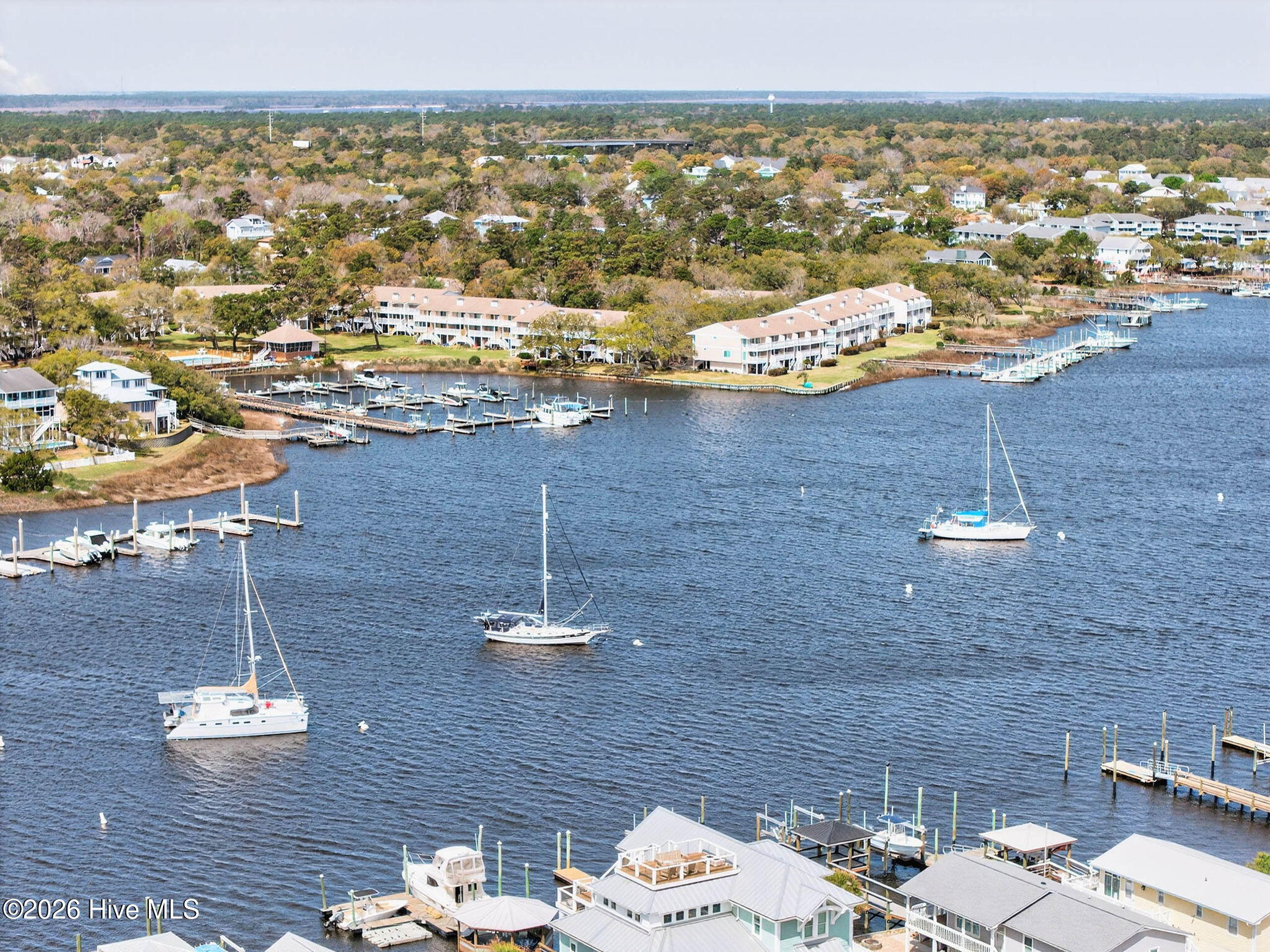 100562589 | Photo 88