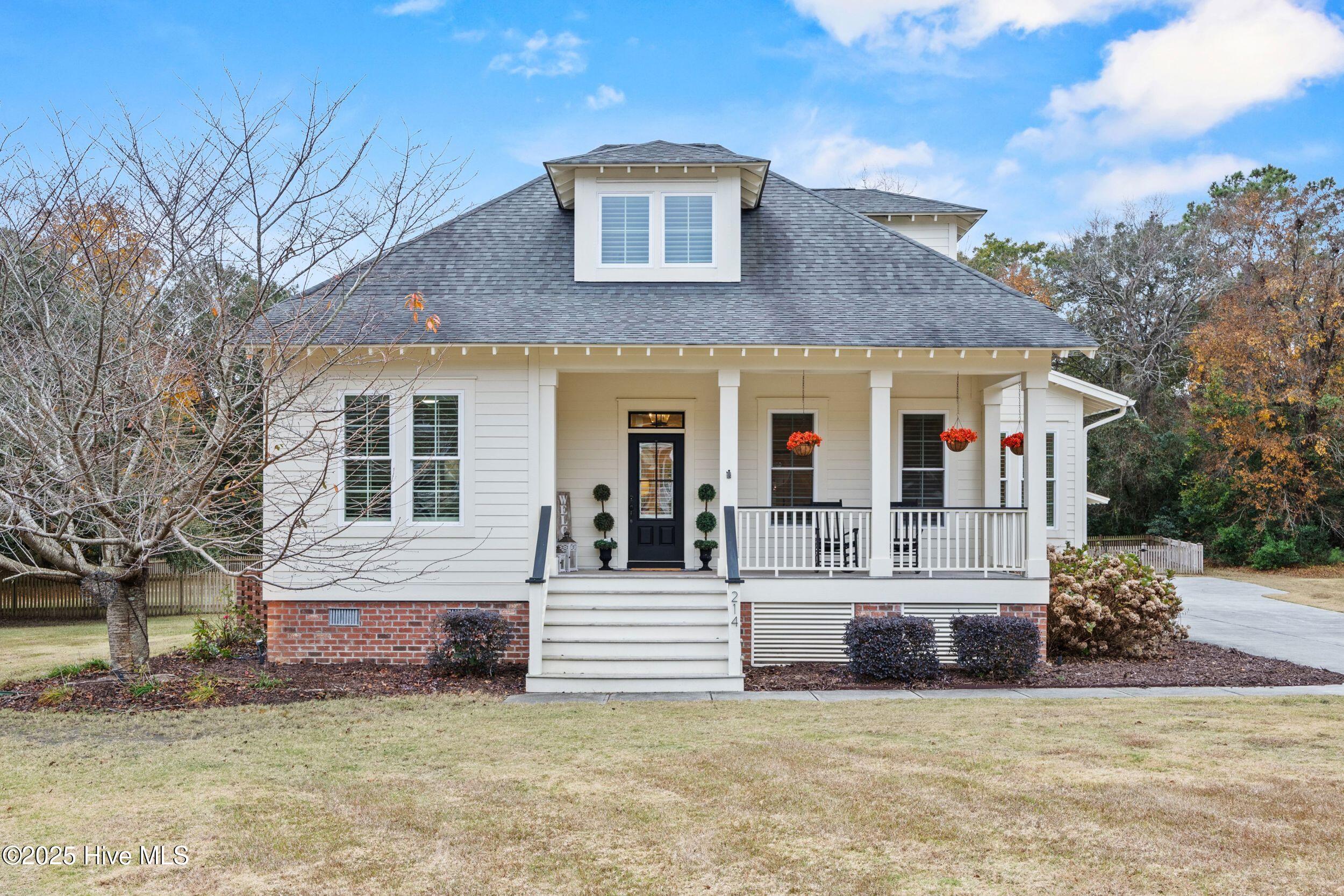 100543217 | Photo 12