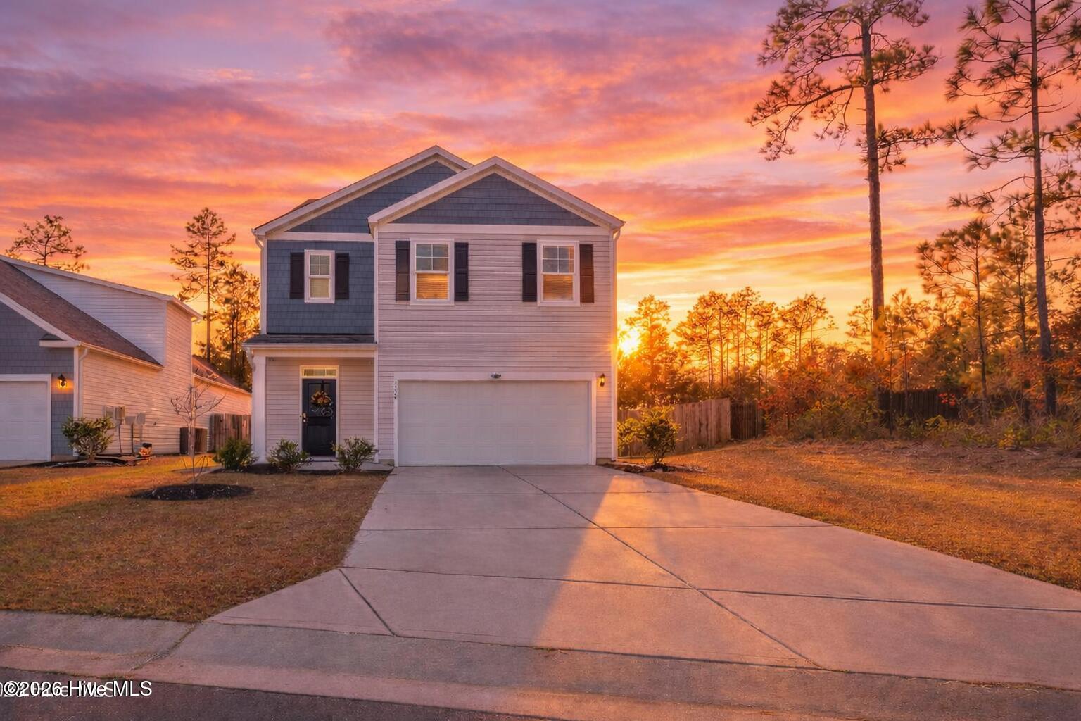 100540789 | Photo 72