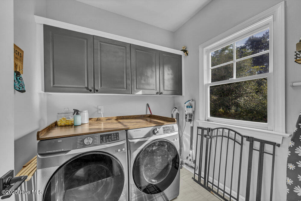 100543426 | Photo 13