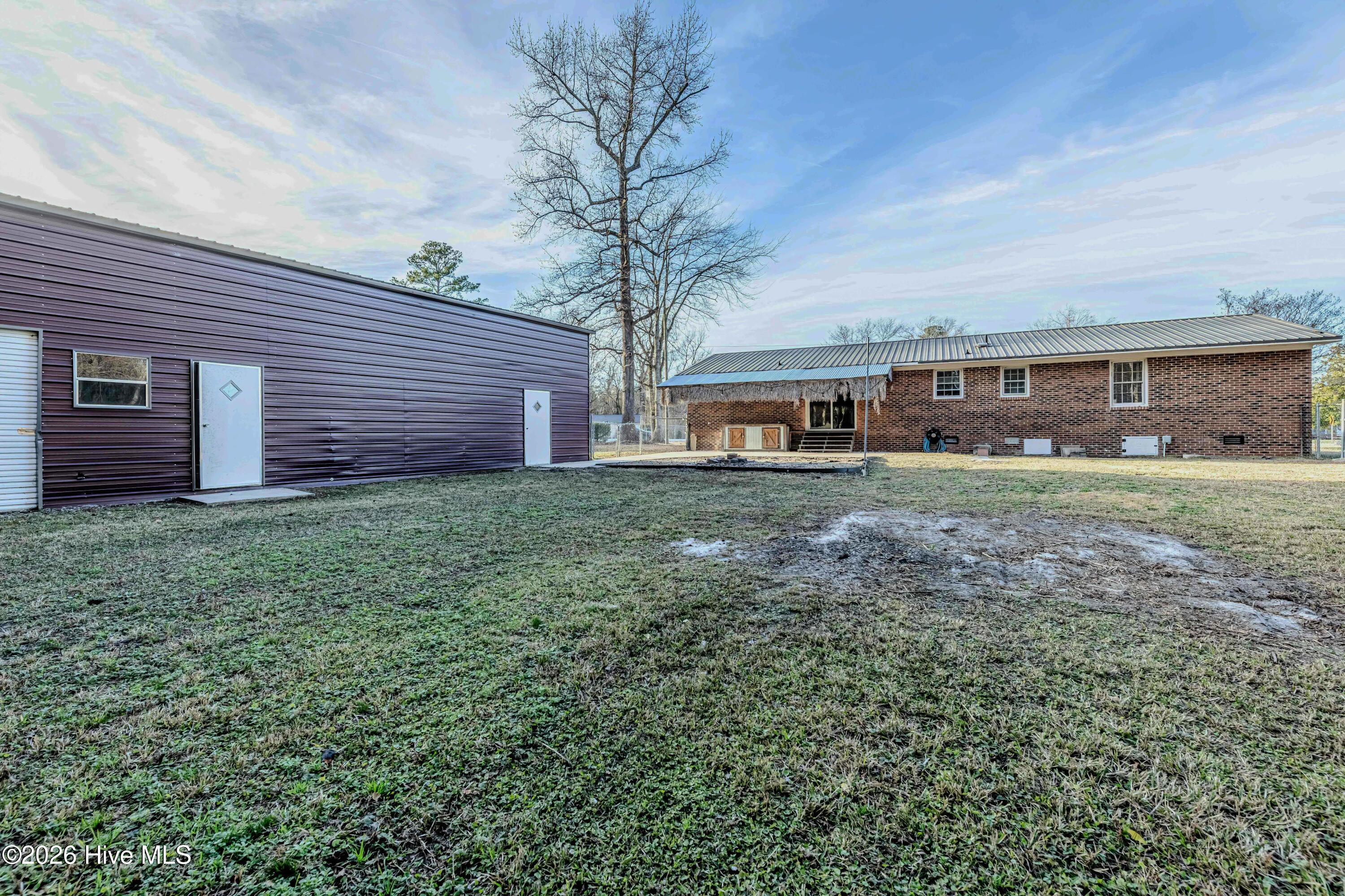 100549124 | Photo 49