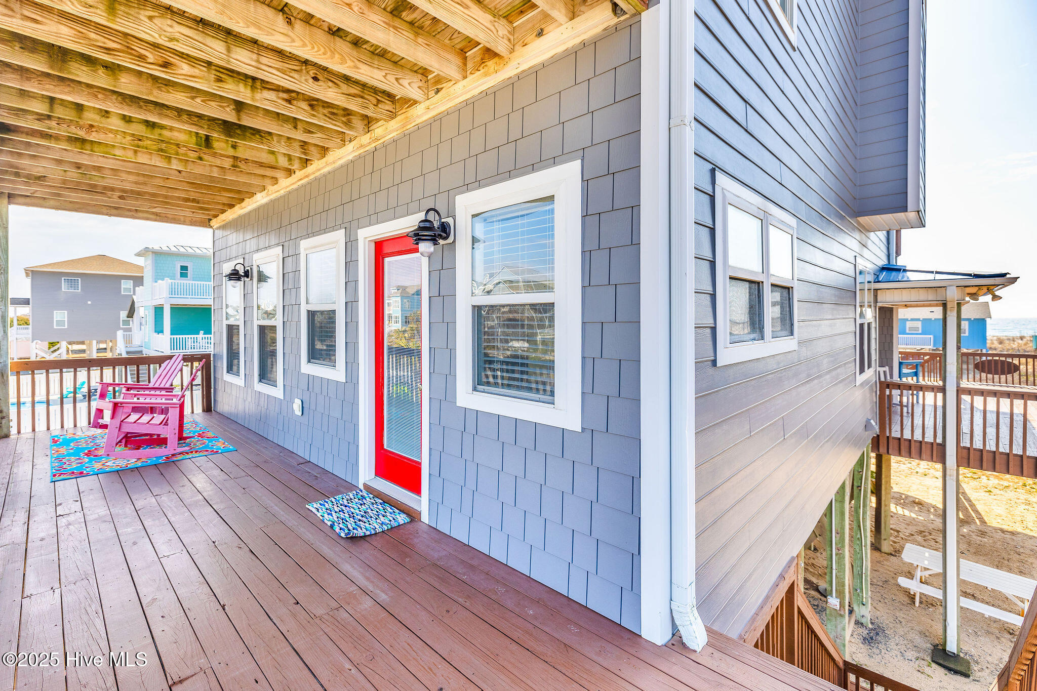 100529088 | Photo 54