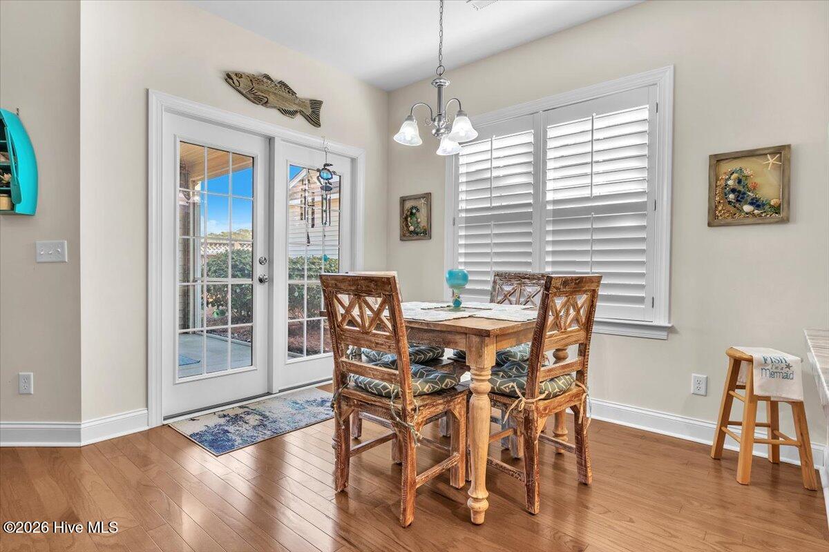 100549972 | Photo 14