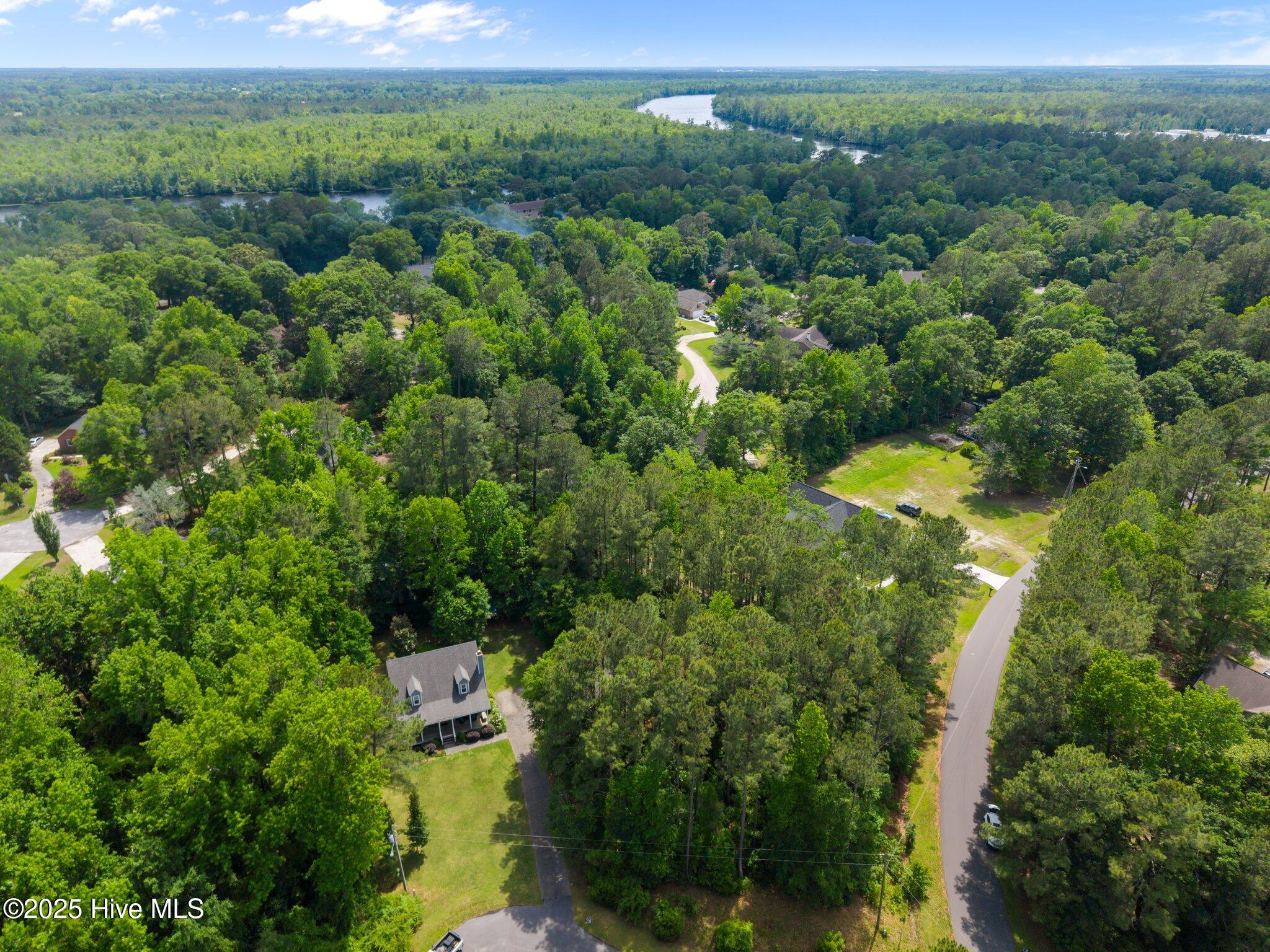 100507722 | Photo 45