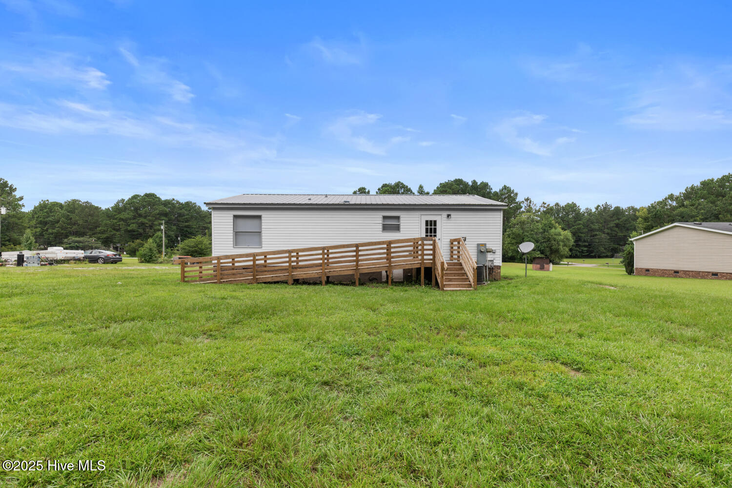 192 King Estates Road, Jacksonville, NC 28540 – photo 15: king-25