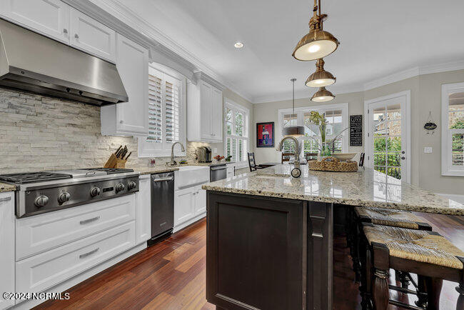 100543138 | Photo 15