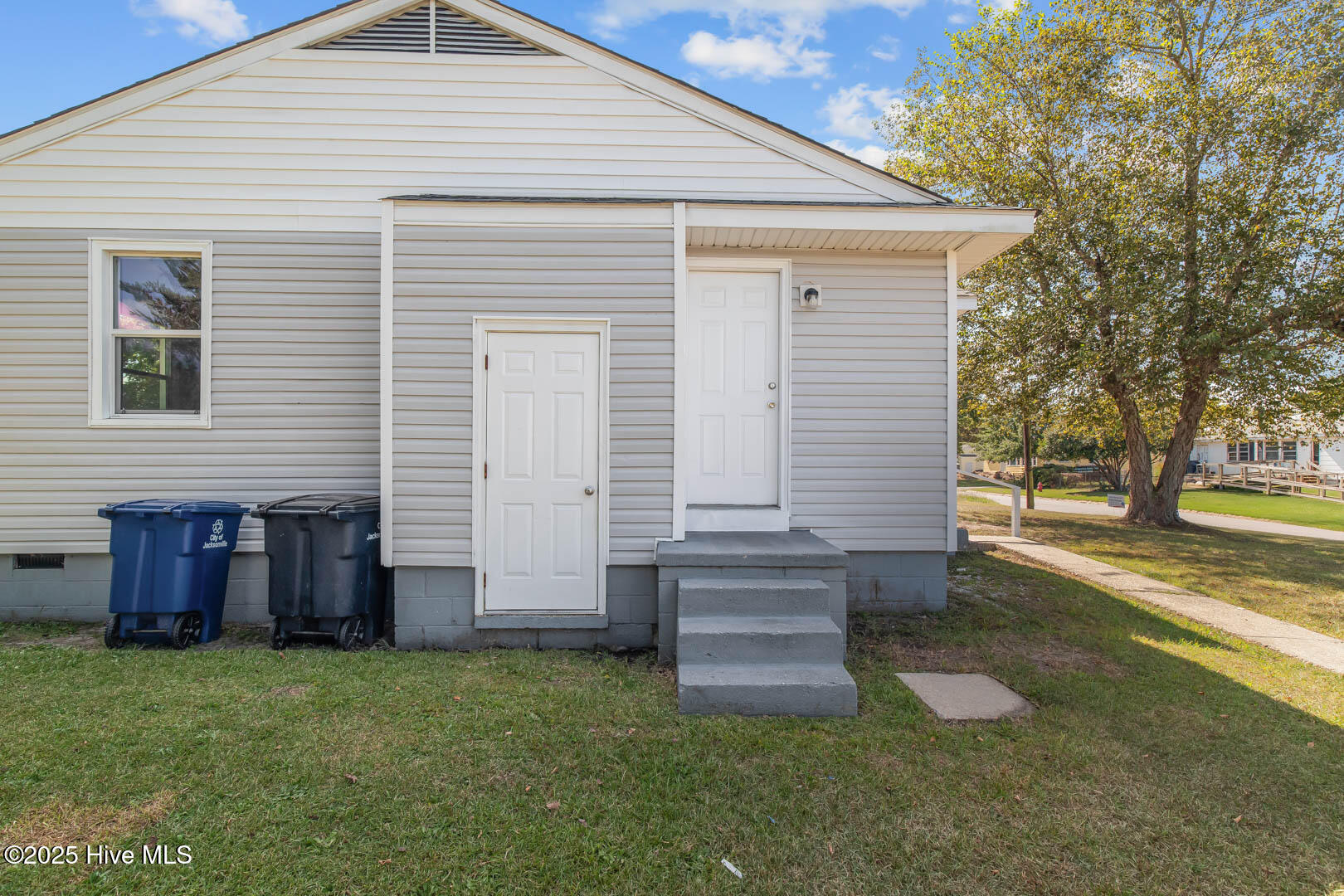 100532312 | Photo 52