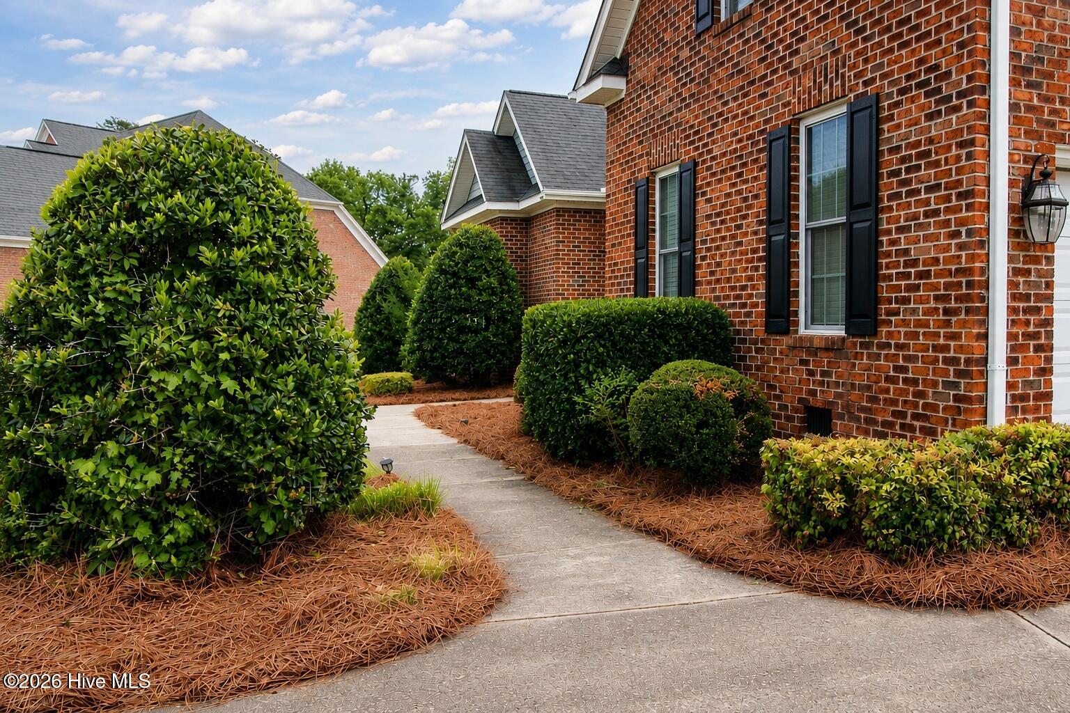 2nd image of 297 Foxcroft Ln, Winterville, NC 28590 | MLS# 100595959