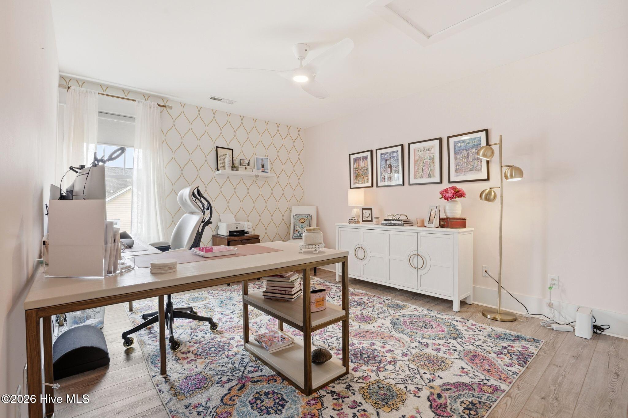 100559080 | Photo 58