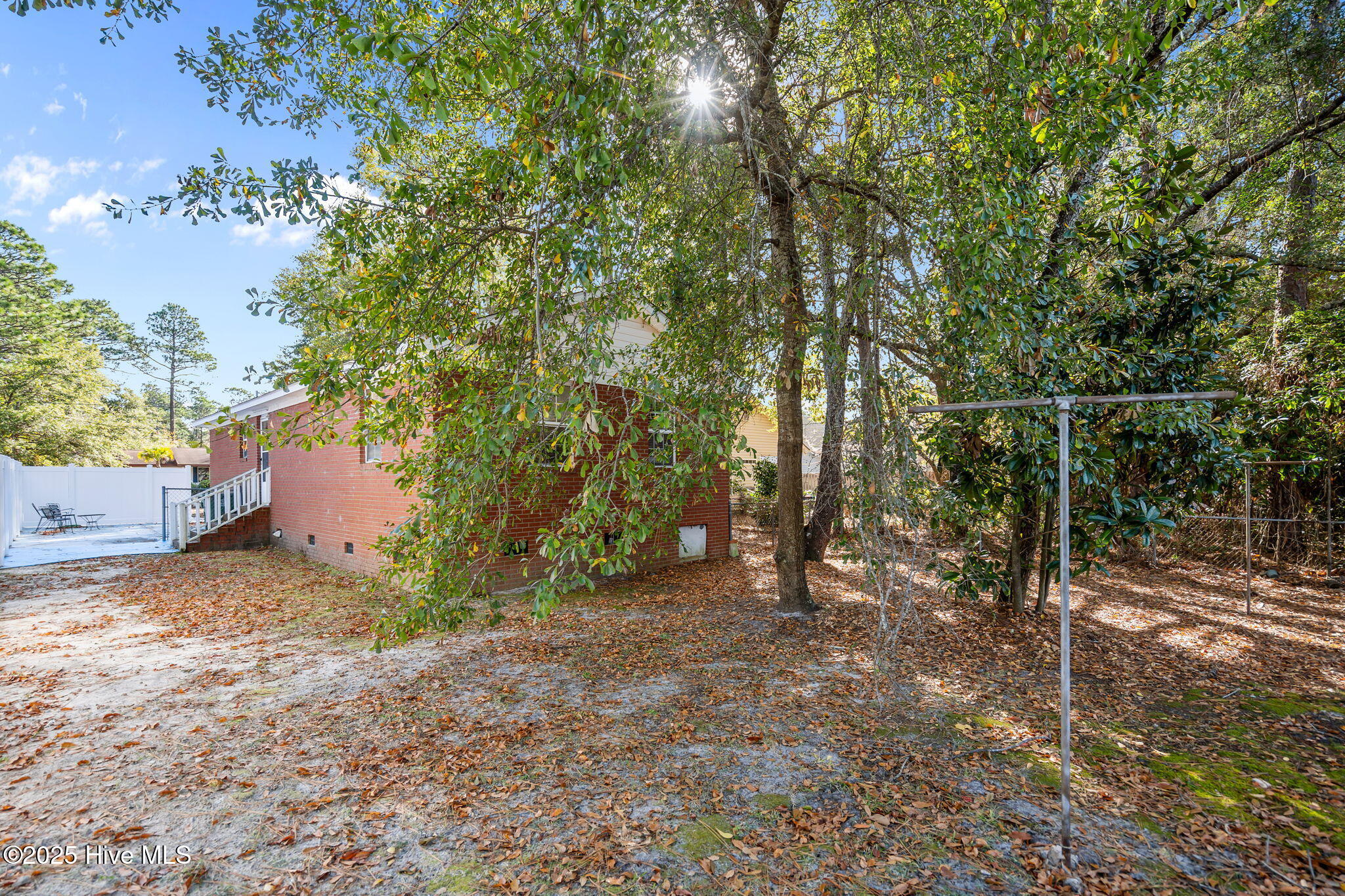 100461755 | Photo 46