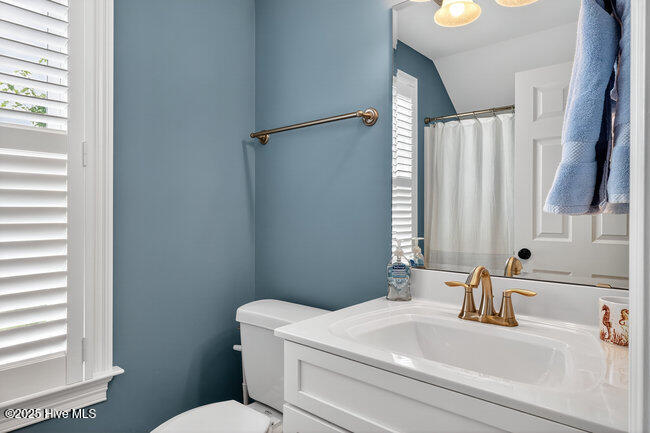 100527841 | Photo 20