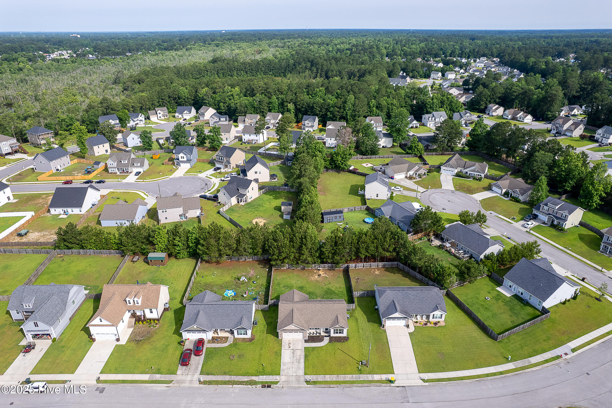 100567808 | Photo 25