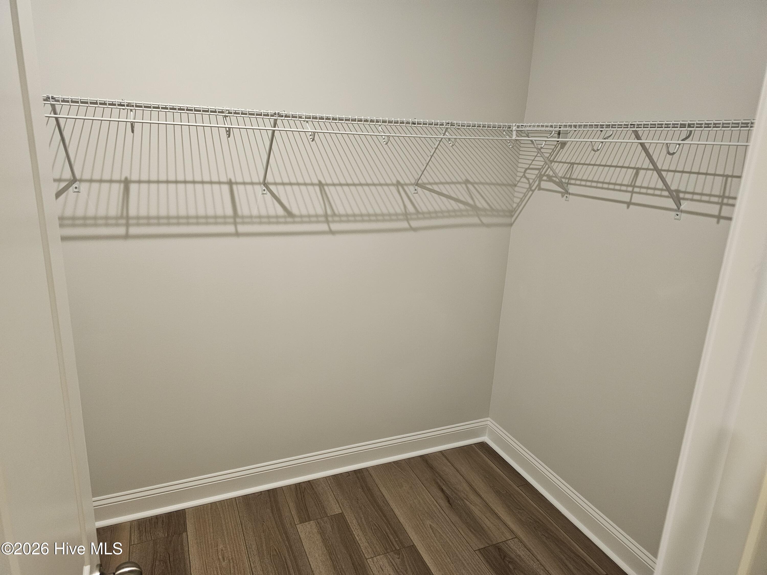 100540603 | Photo 14