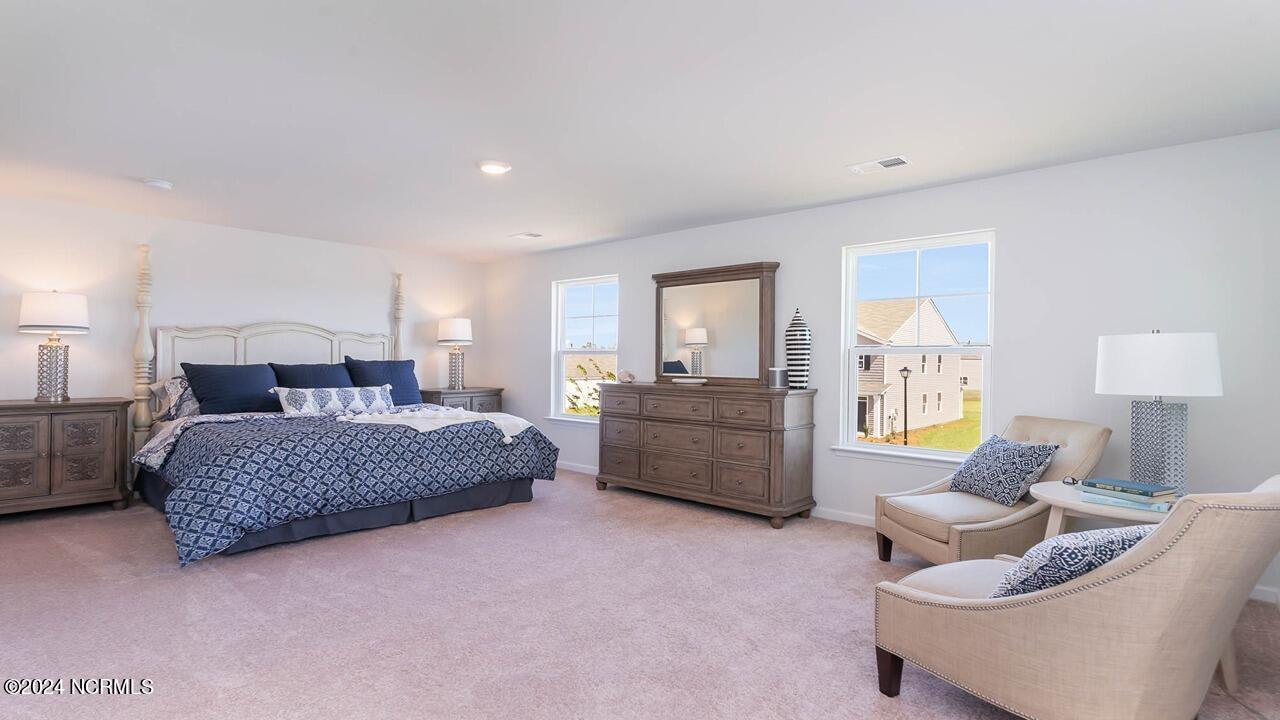 100559610 | Photo 15