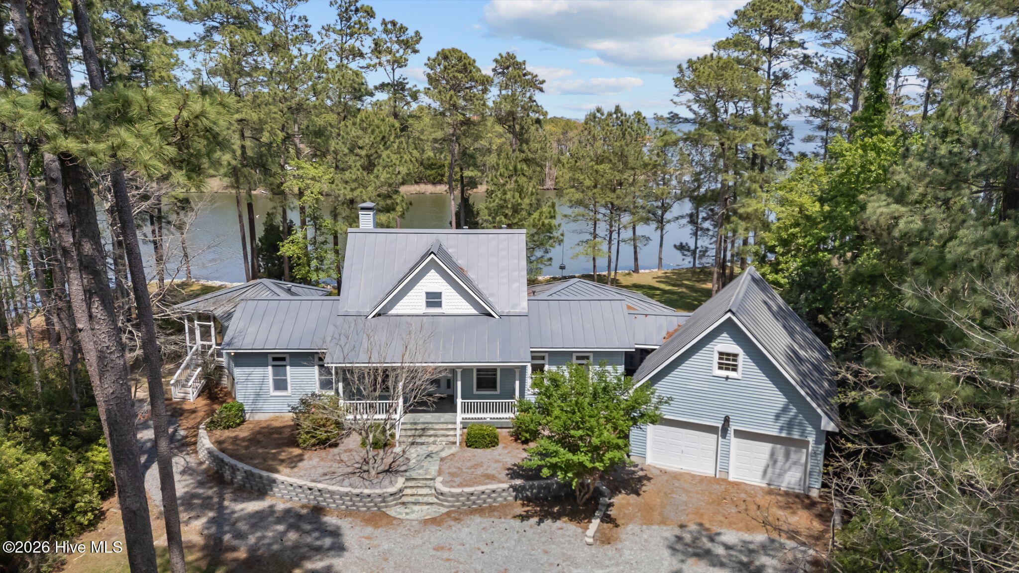 651 Quail Road,Merritt