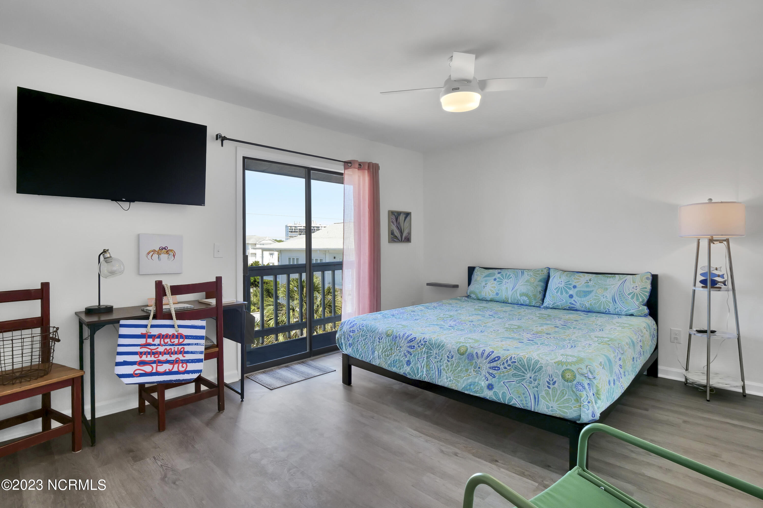 100526224 | Photo 28