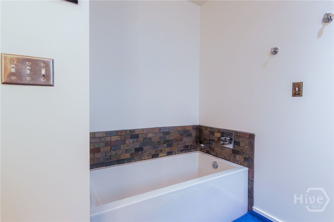241 Pearl Street, Athens, GA 30601 Listing Photo  16