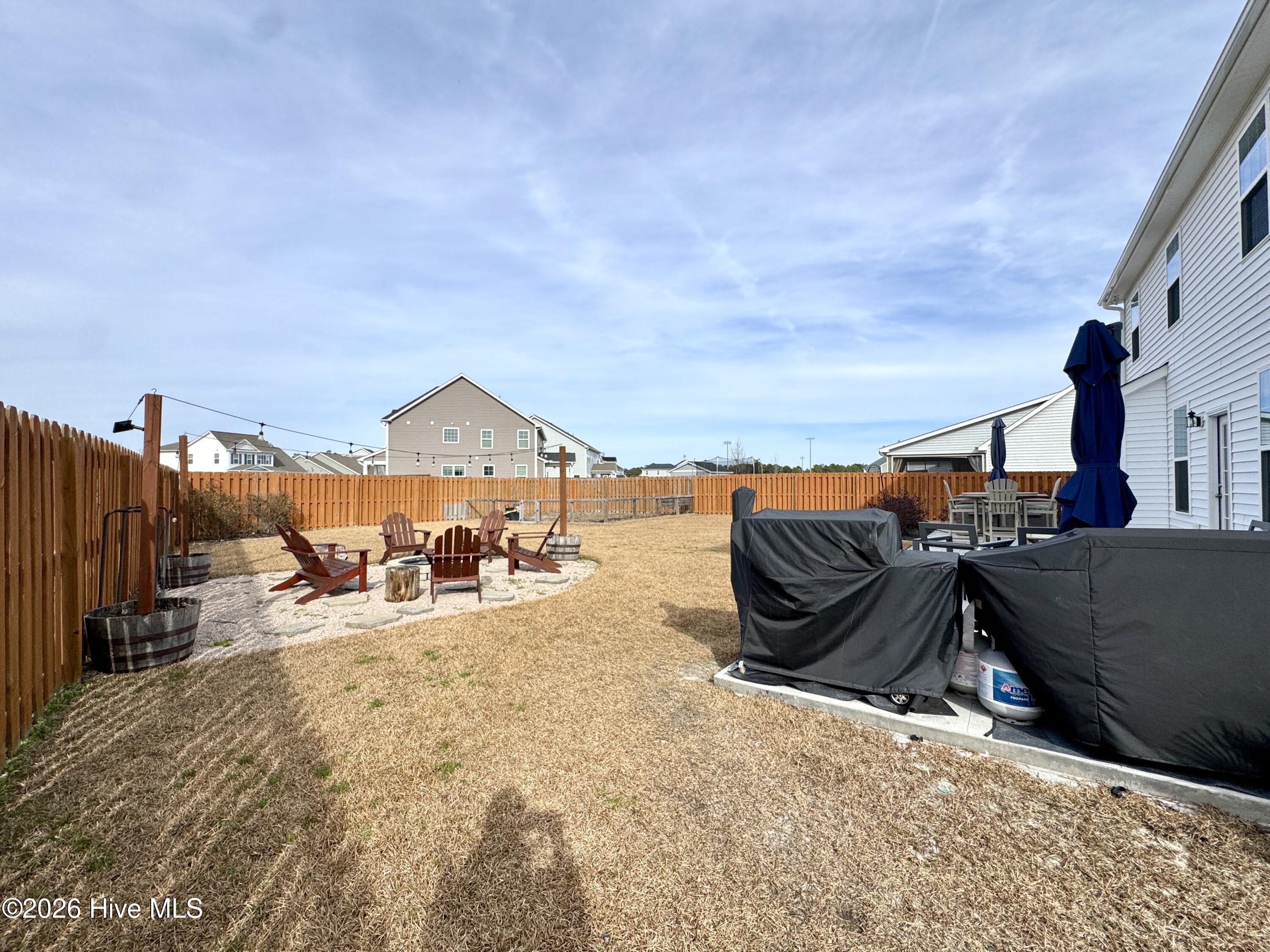 100547423 | Photo 49