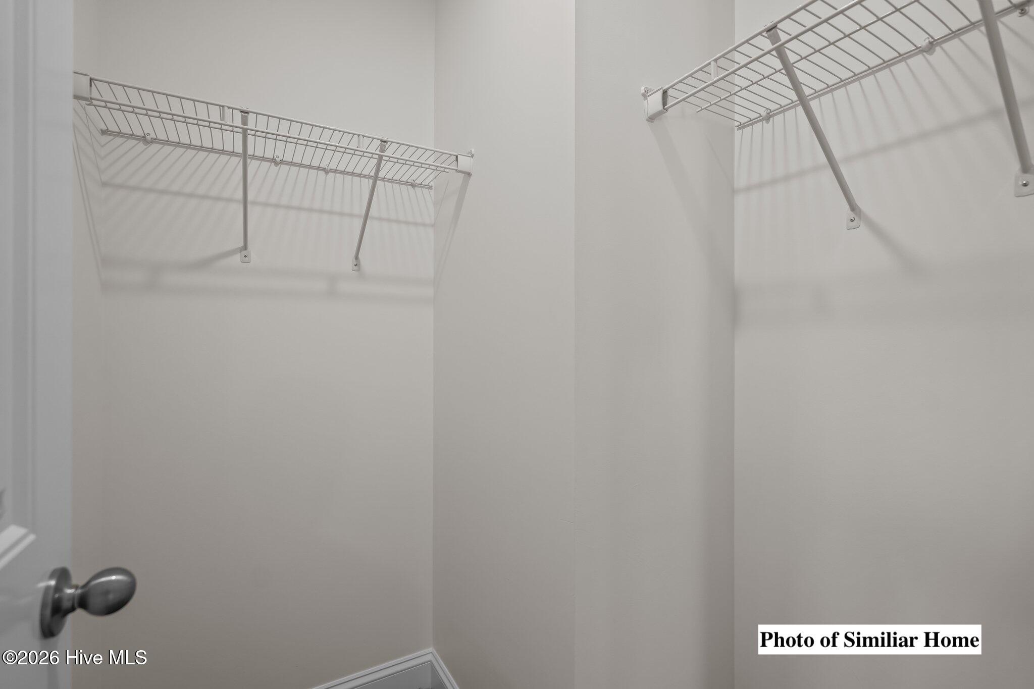 100566051 | Photo 28